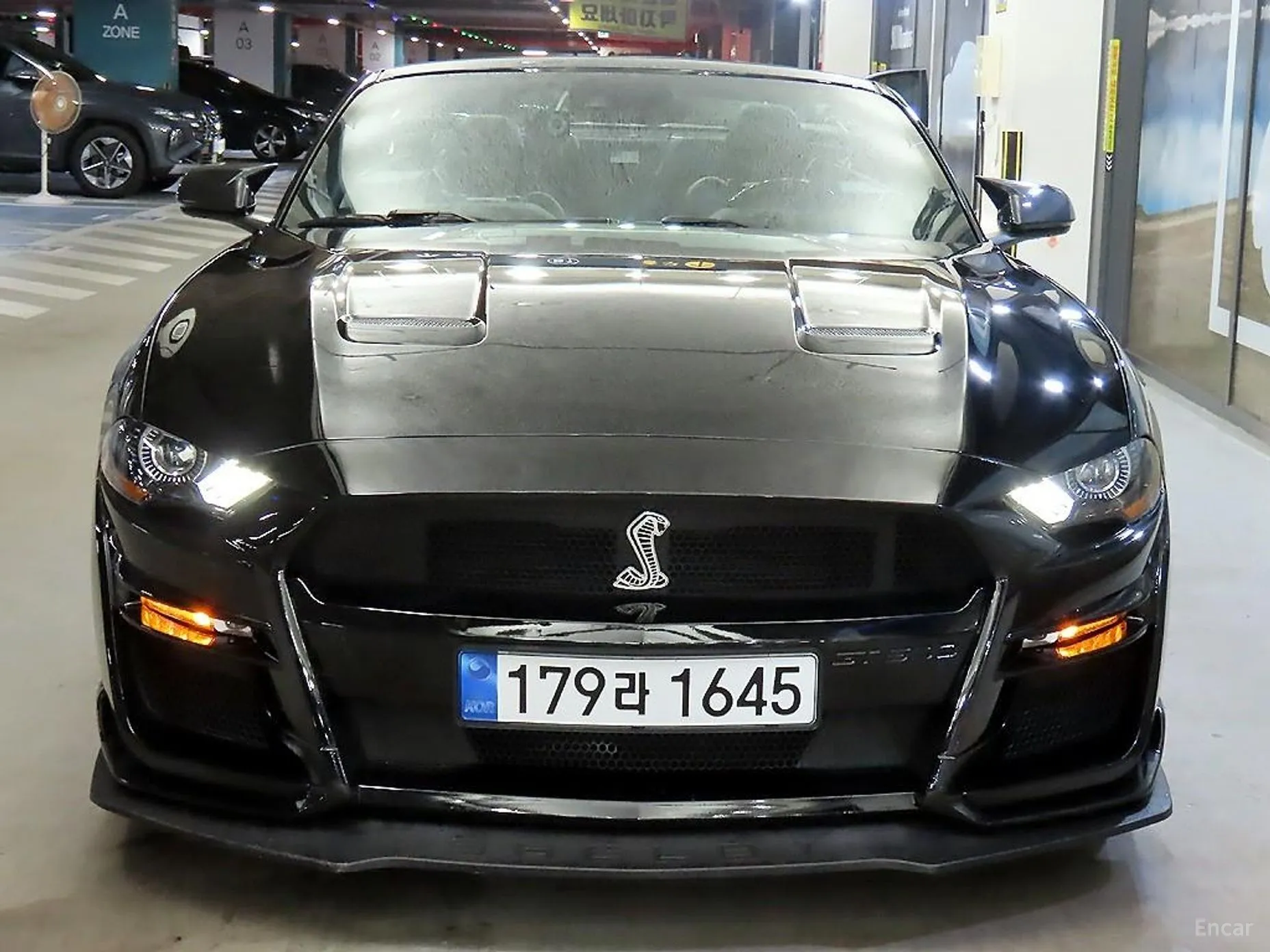 Ford Mustang превью 9