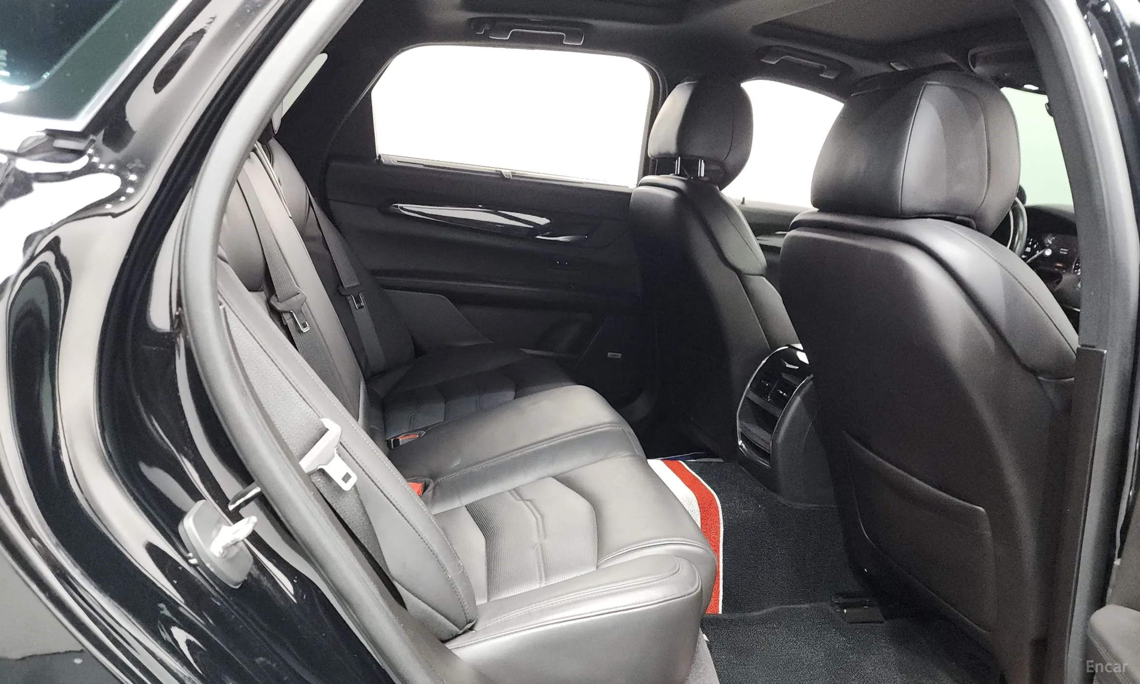 Cadillac CT6 превью 12
