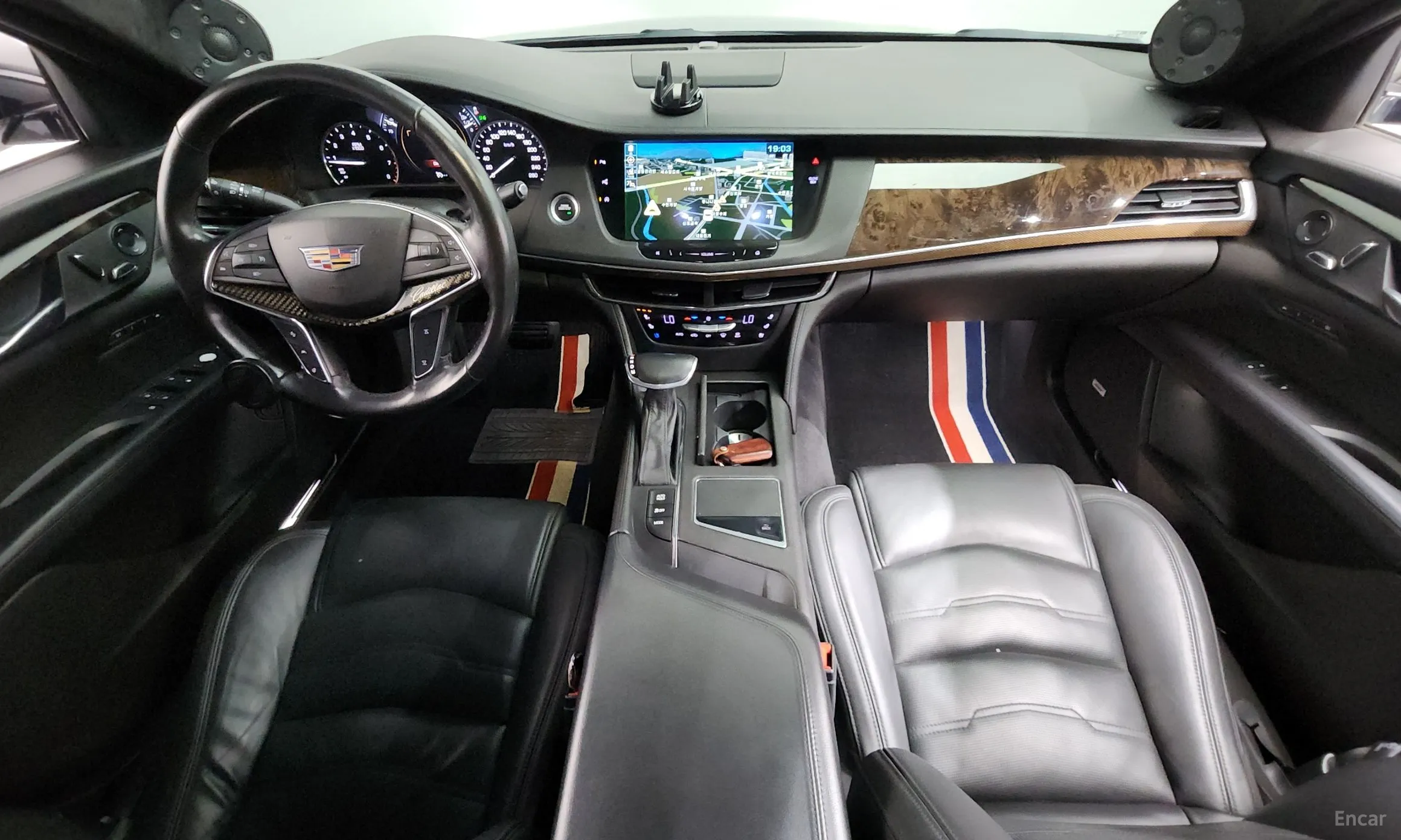 Cadillac CT6 превью 7