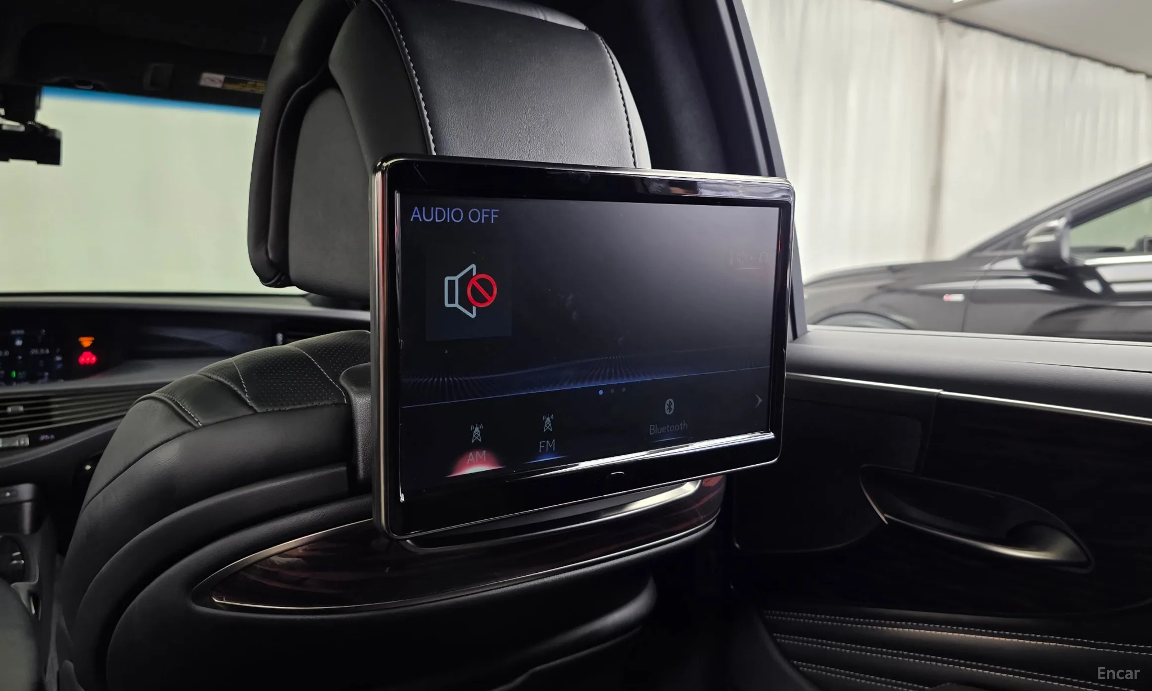 Lexus LS500 5th Generation превью 18