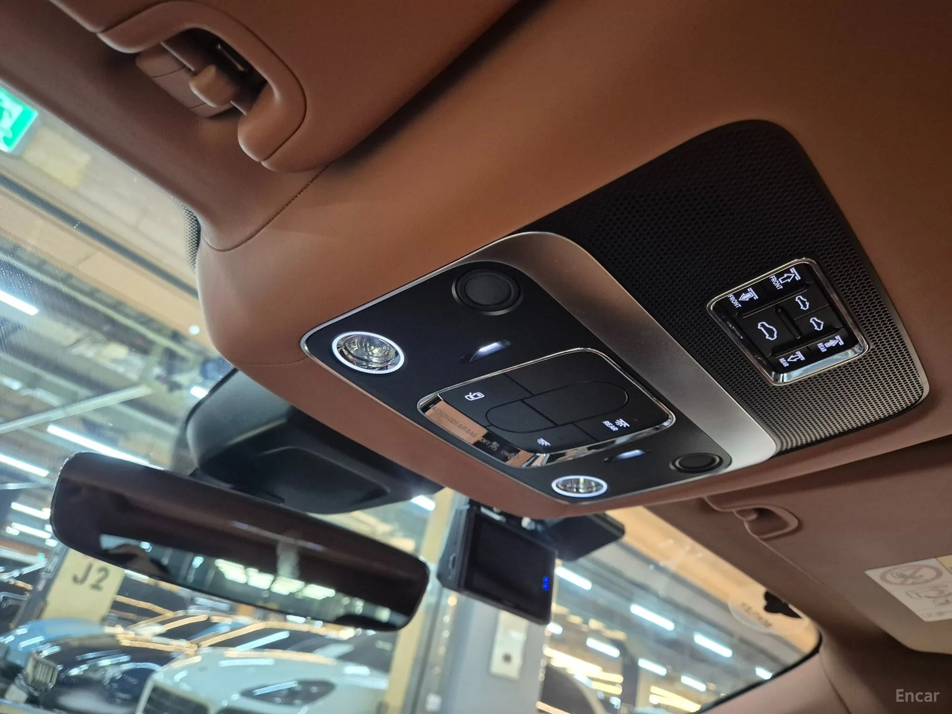 Bentley Flying Spur 3rd Generation превью 13
