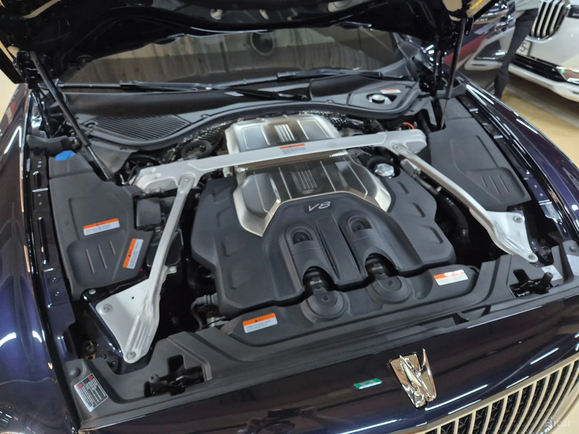 Bentley Flying Spur 3rd Generation превью 20