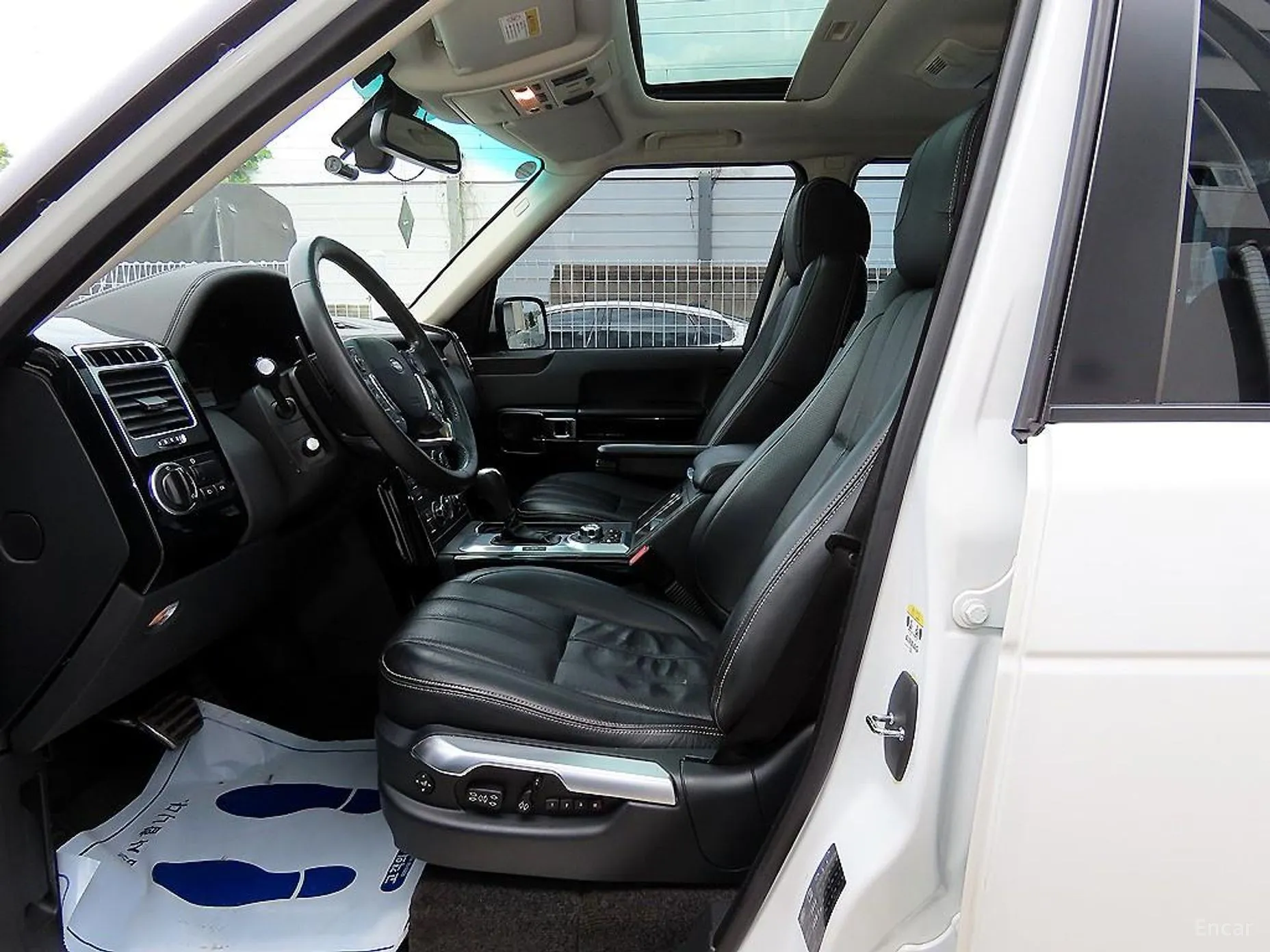 Land Rover Range Rover превью 20