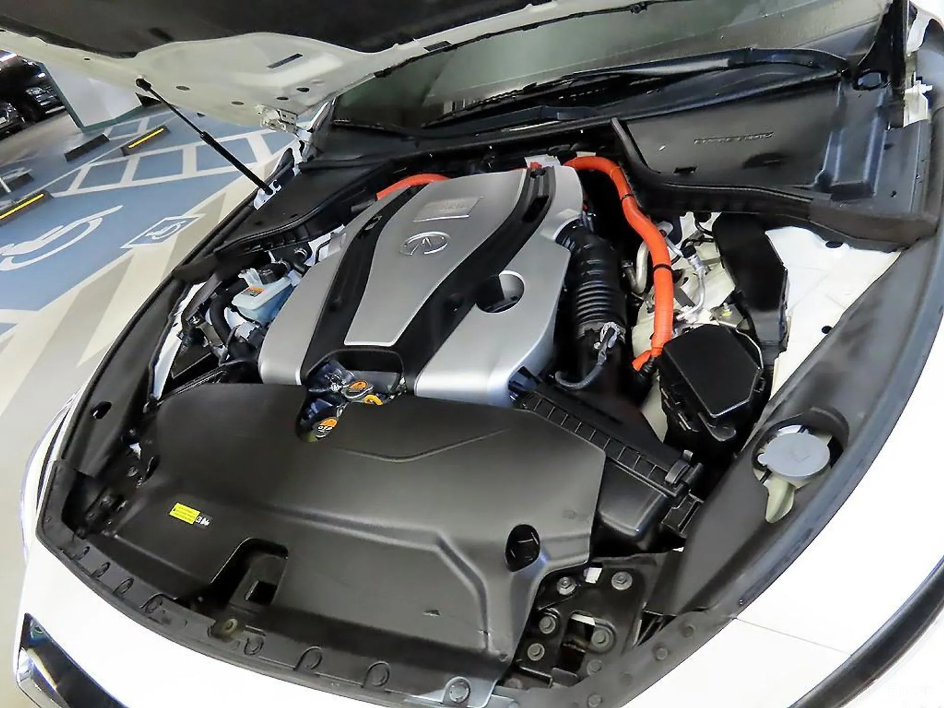 Infiniti Q50 превью 18
