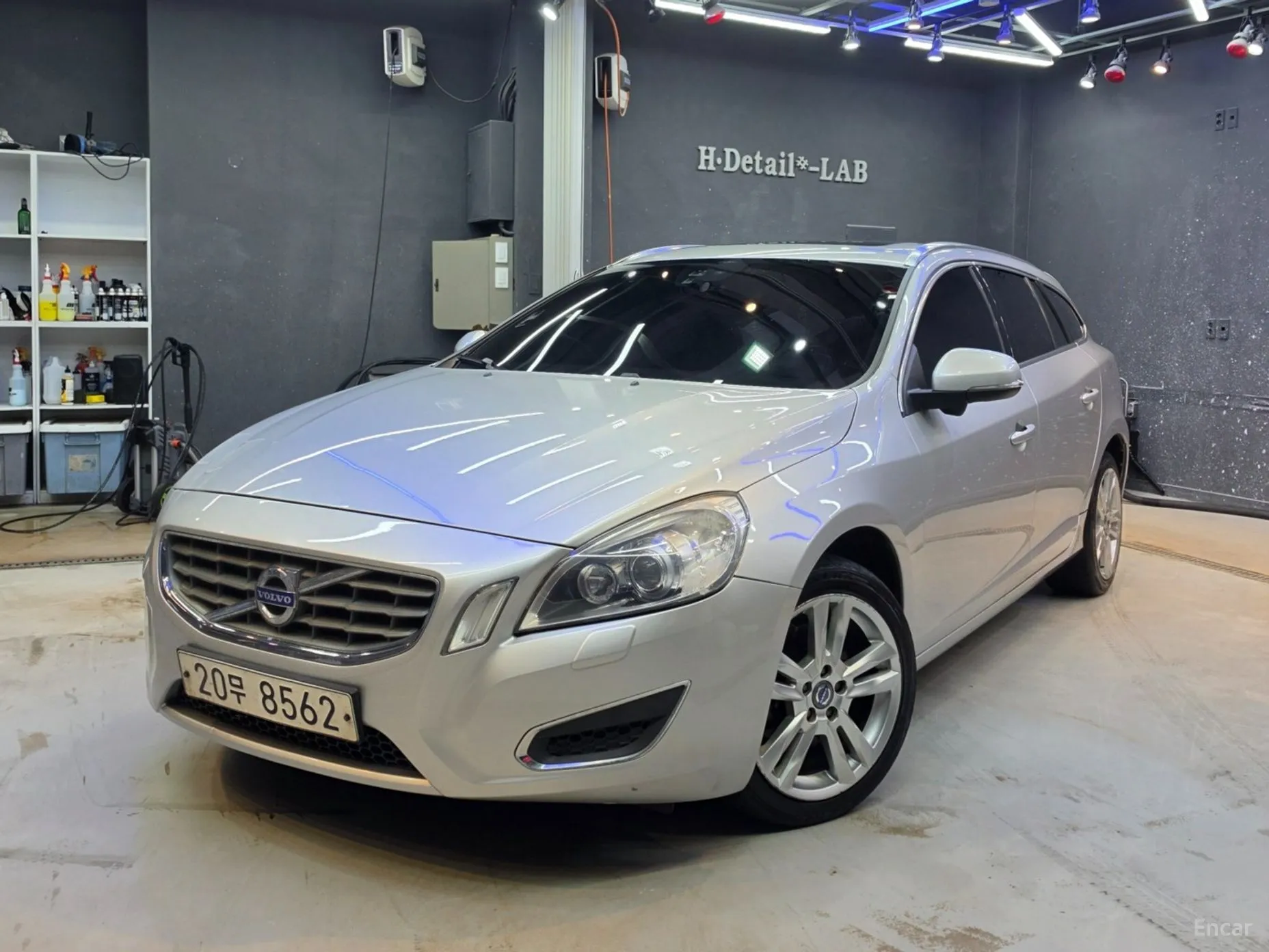 Volvo V60 превью 3