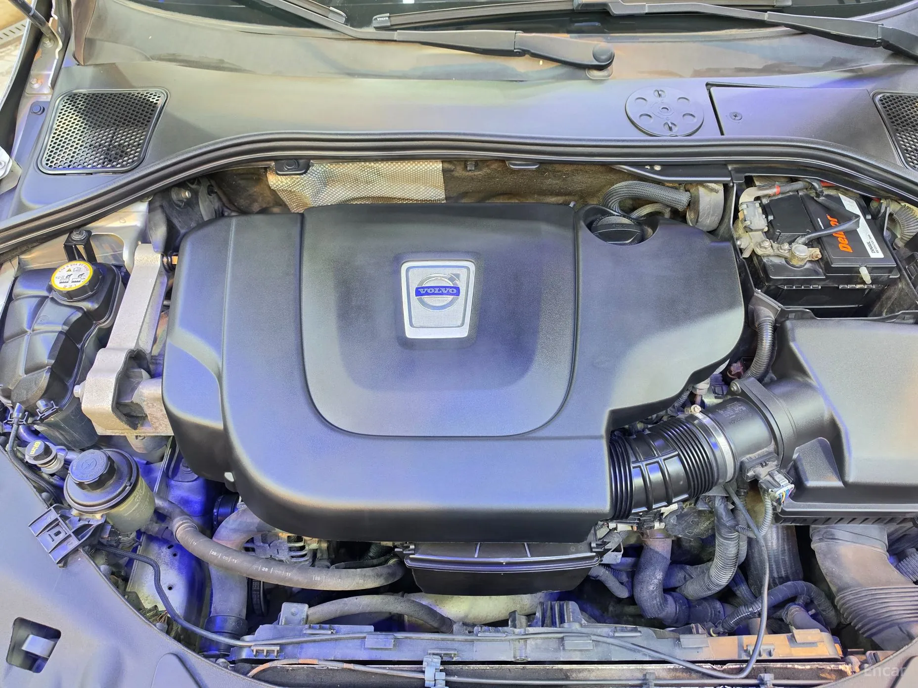 Volvo V60 превью 8