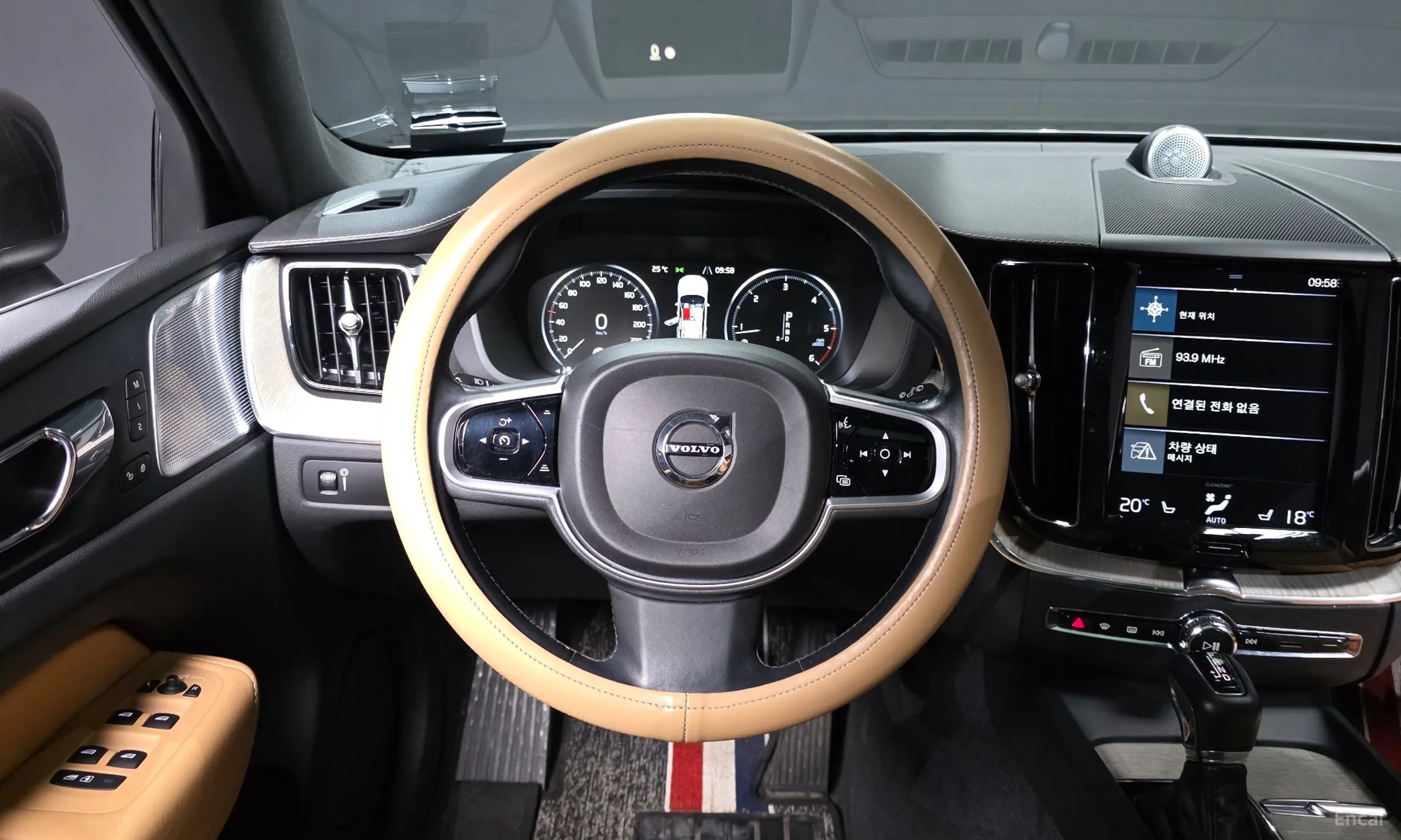 Volvo XC60 Gen 2 превью 13