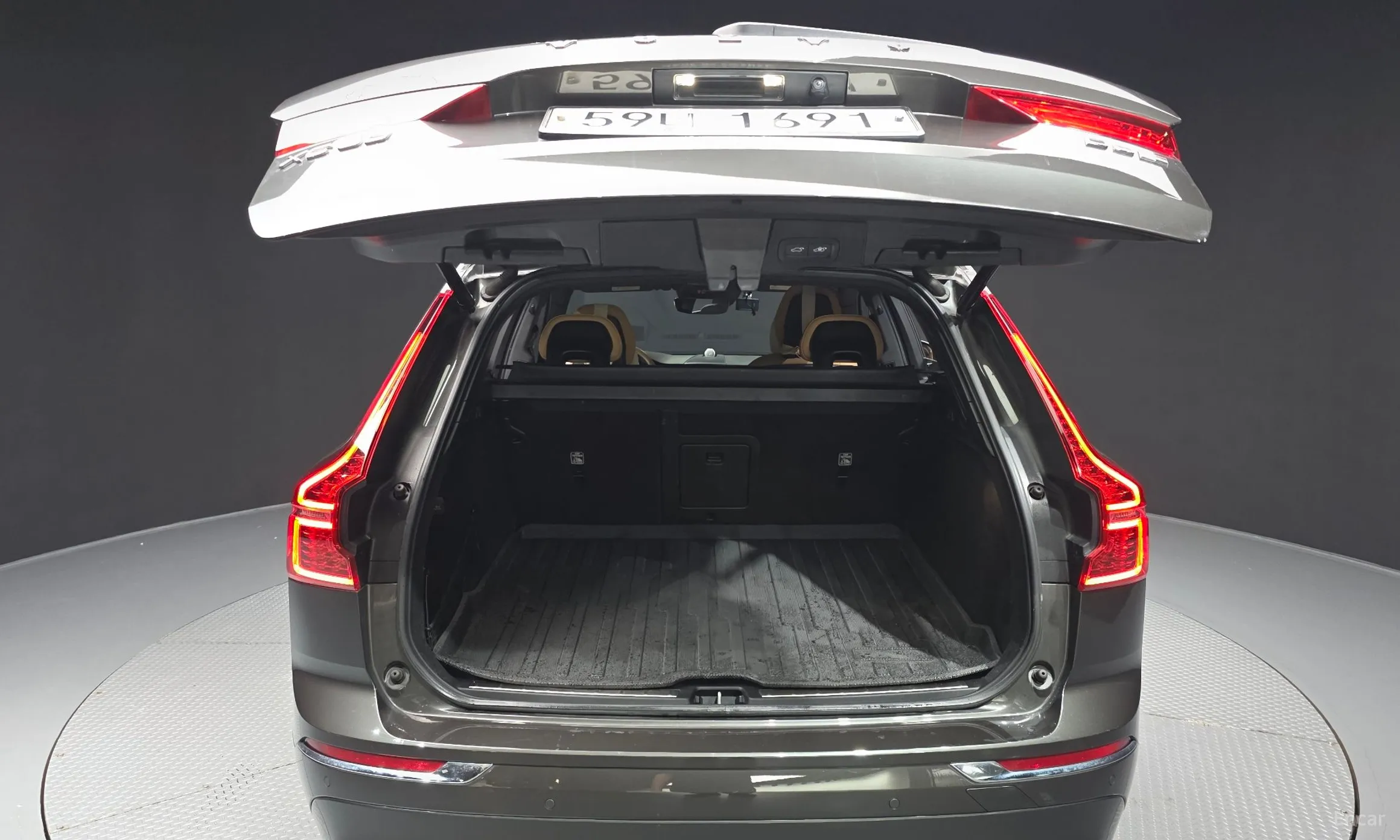 Volvo XC60 Gen 2 превью 20