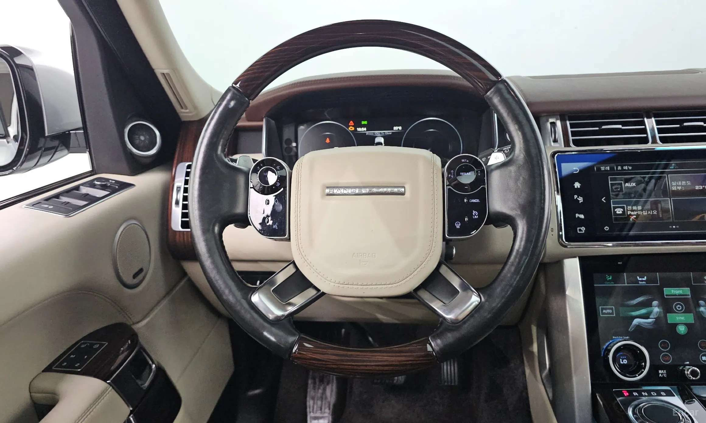 Land Rover Range Rover 4th Generation превью 11
