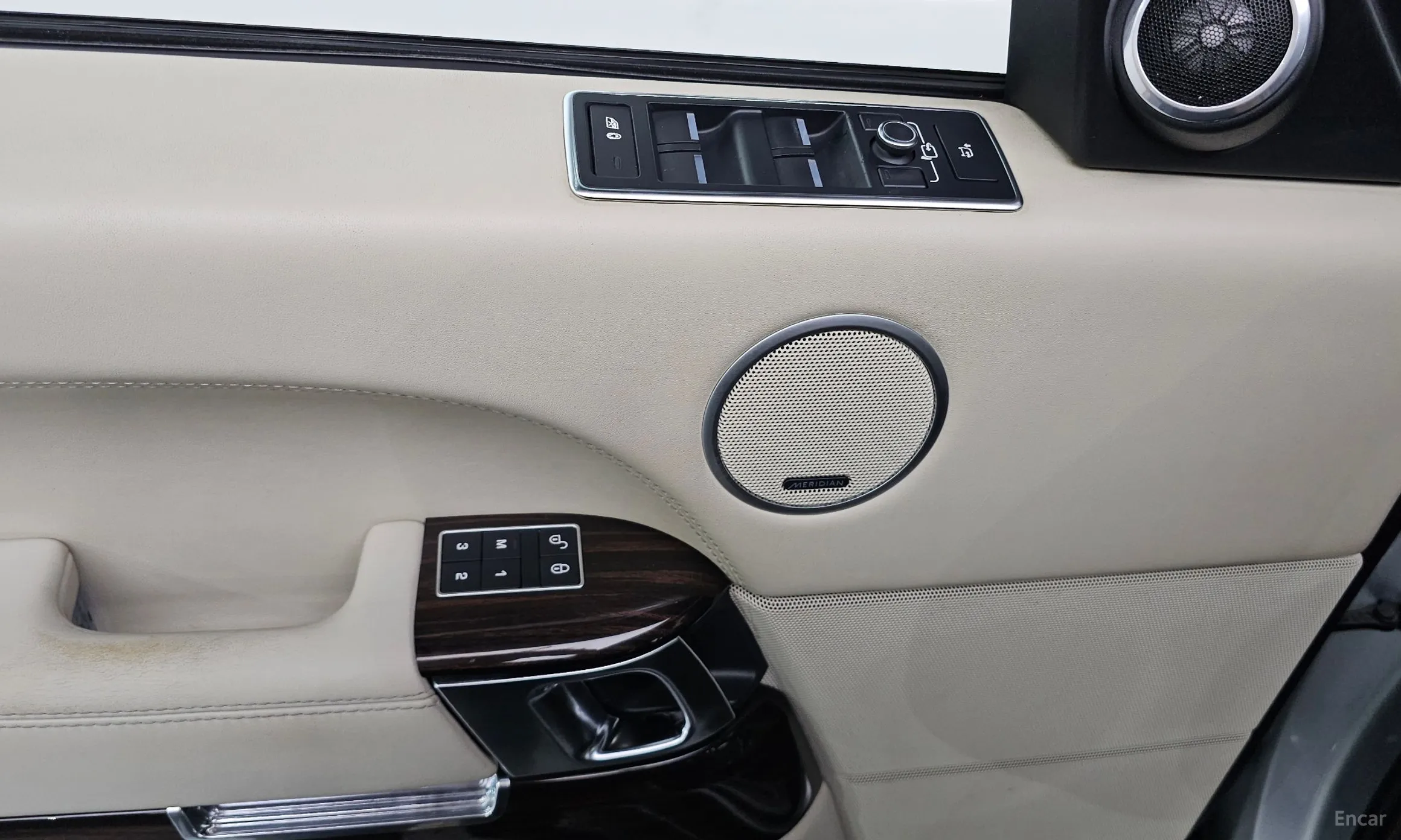Land Rover Range Rover 4th Generation превью 15