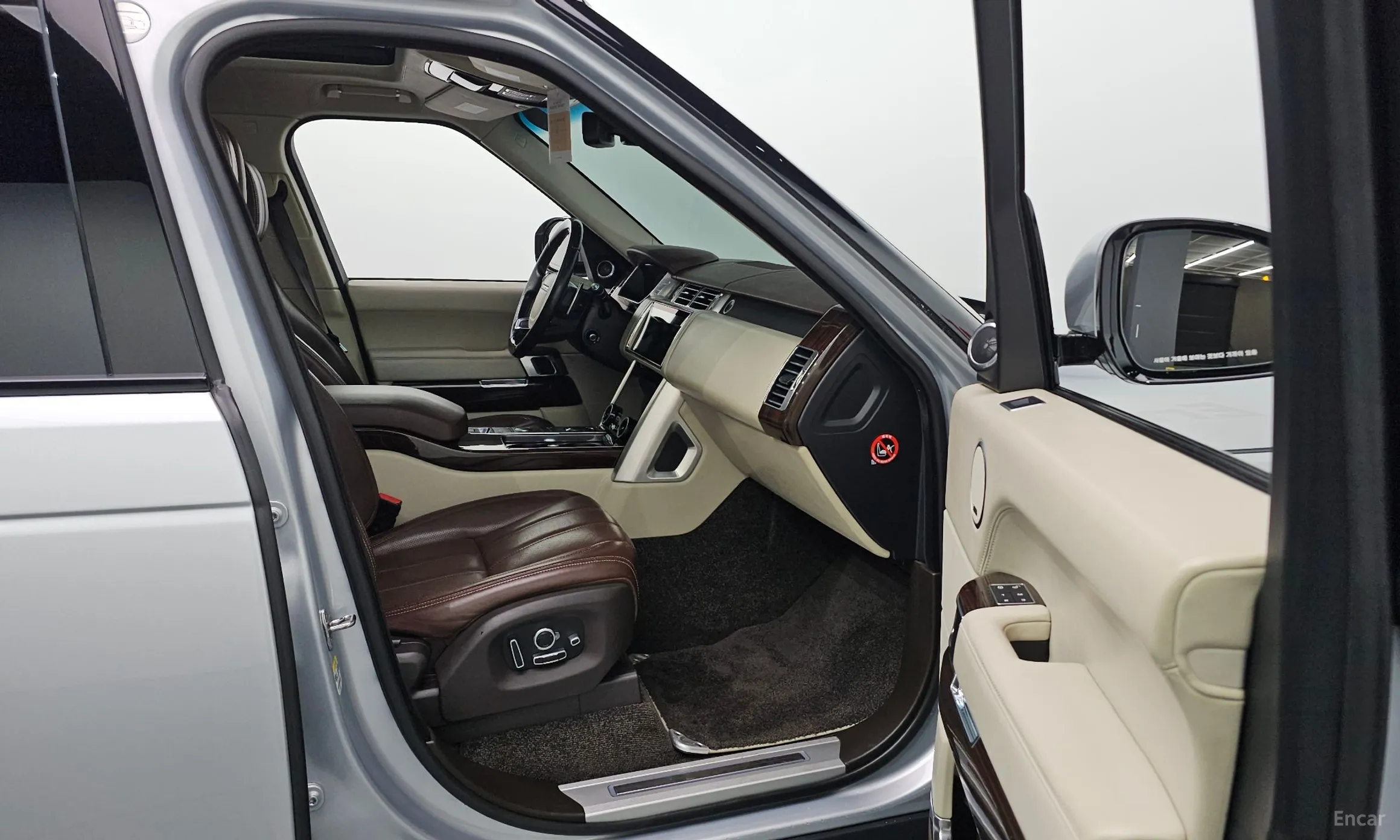 Land Rover Range Rover 4th Generation превью 17