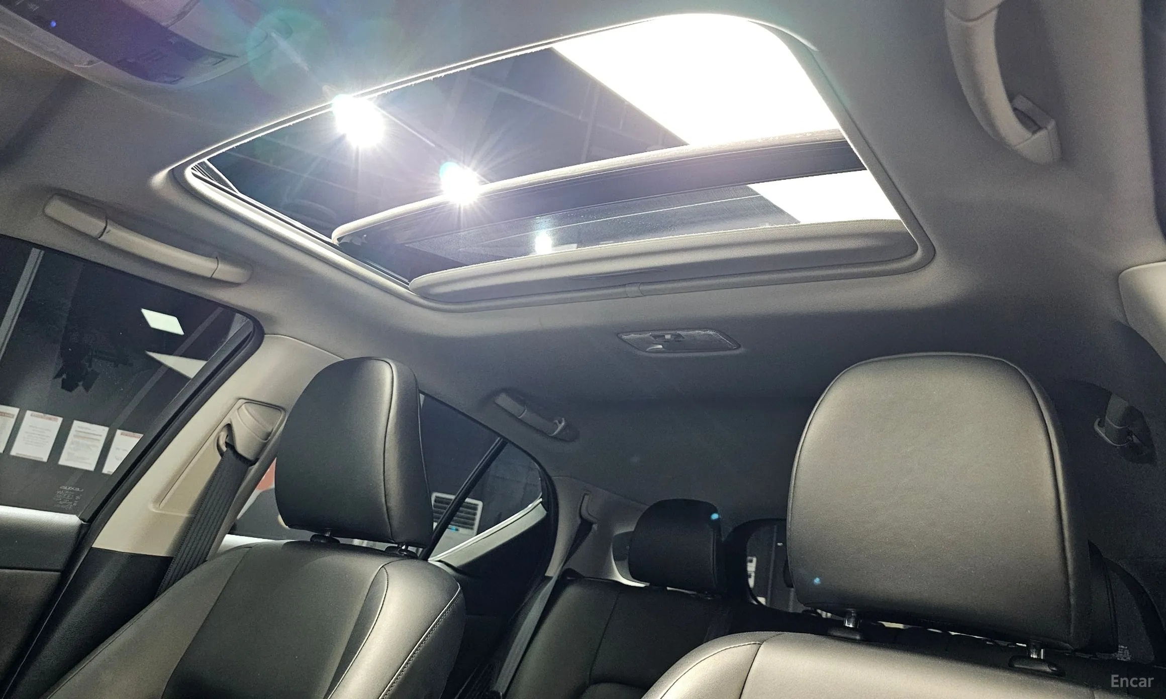 Lexus CT200h превью 14