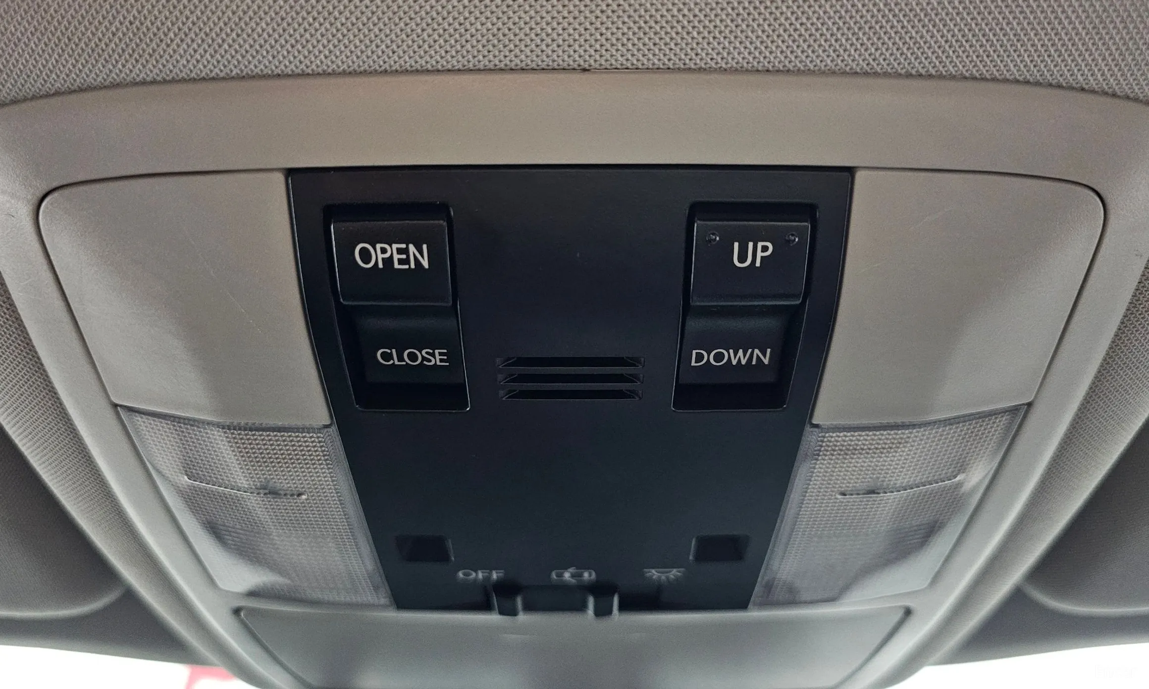 Lexus CT200h превью 16