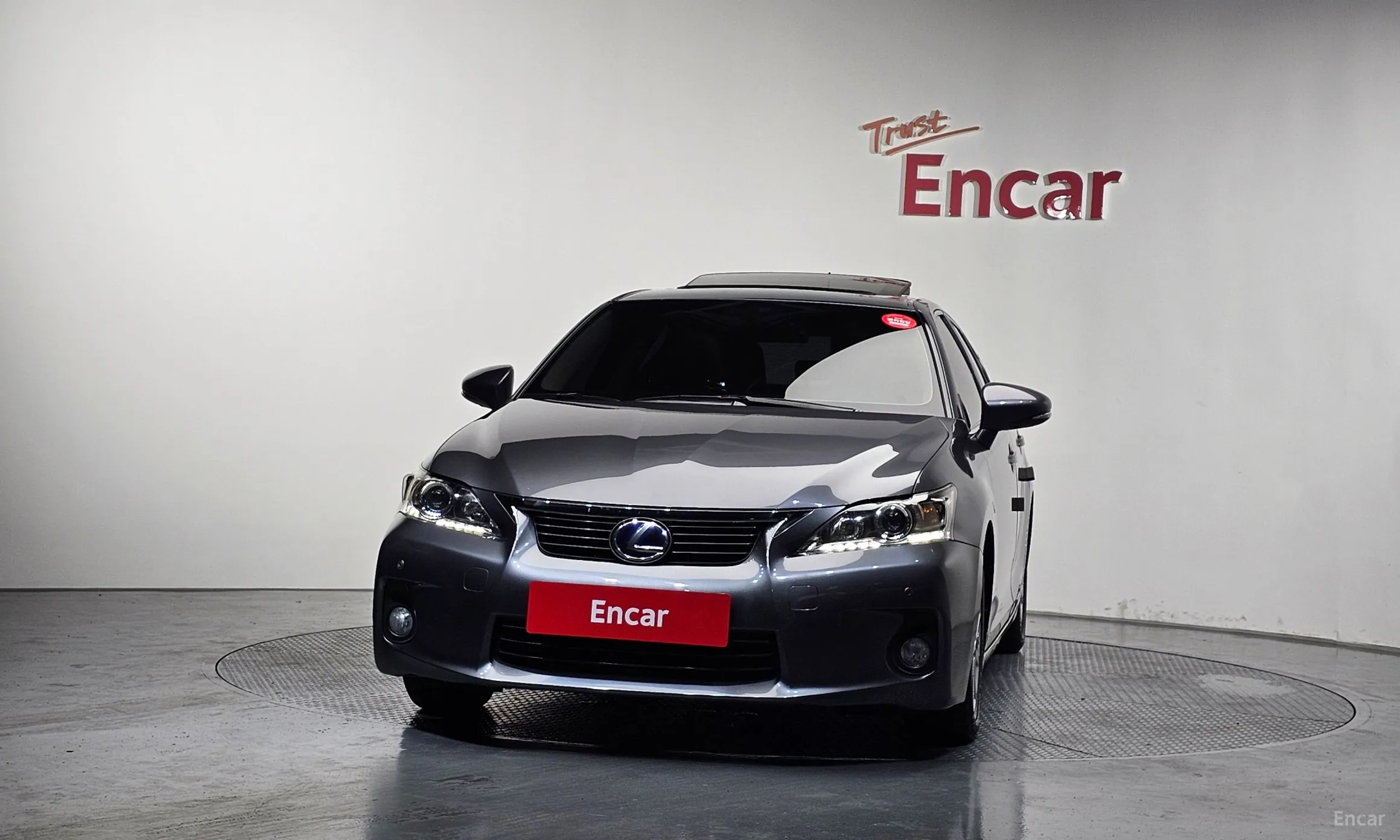Lexus CT200h превью 3