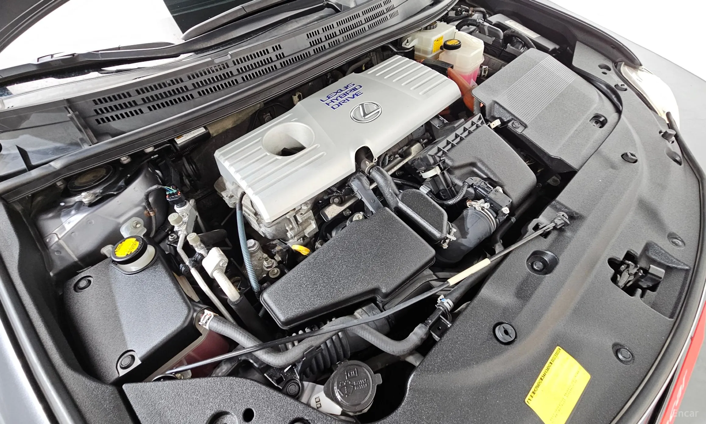 Lexus CT200h превью 6
