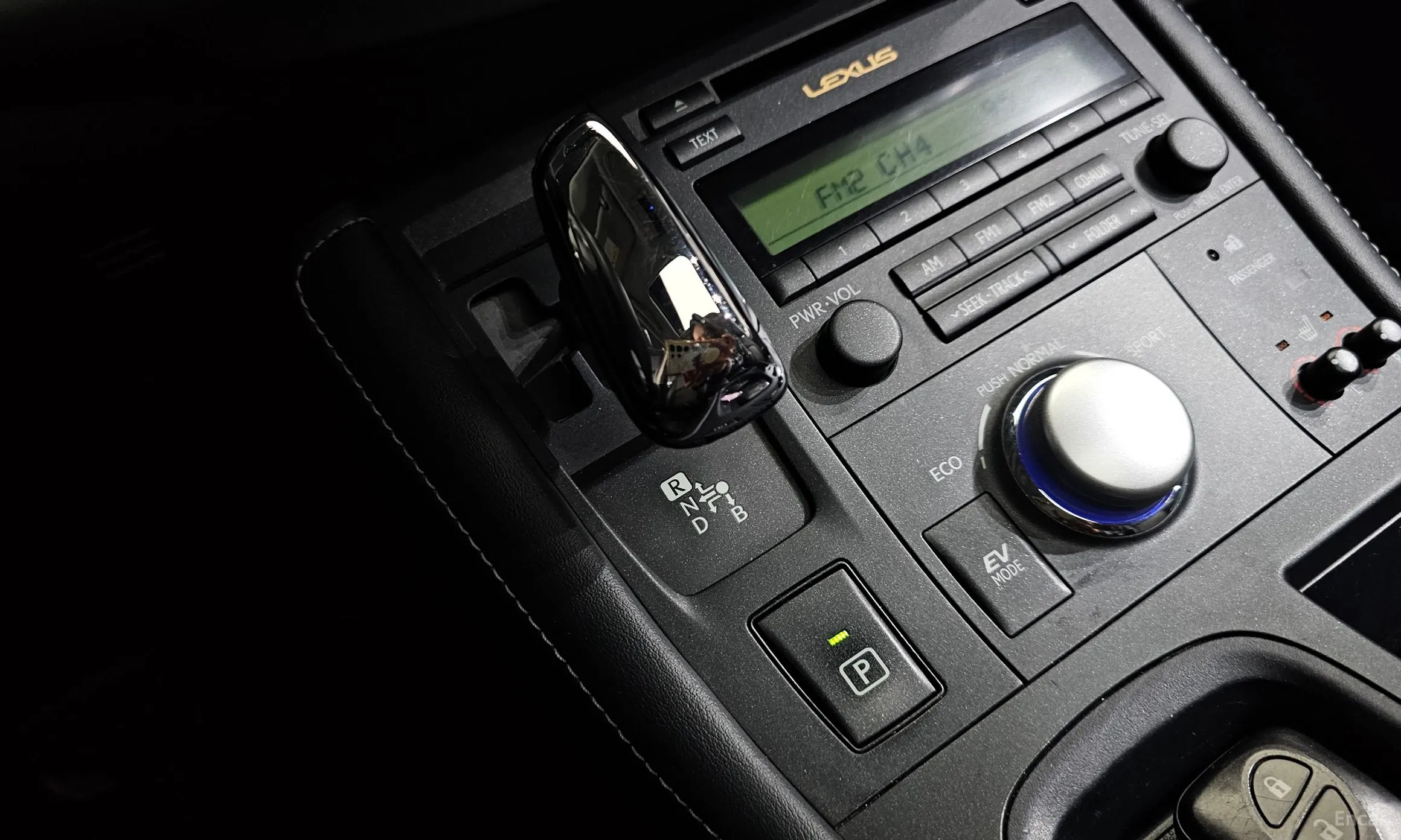 Lexus CT200h превью 9