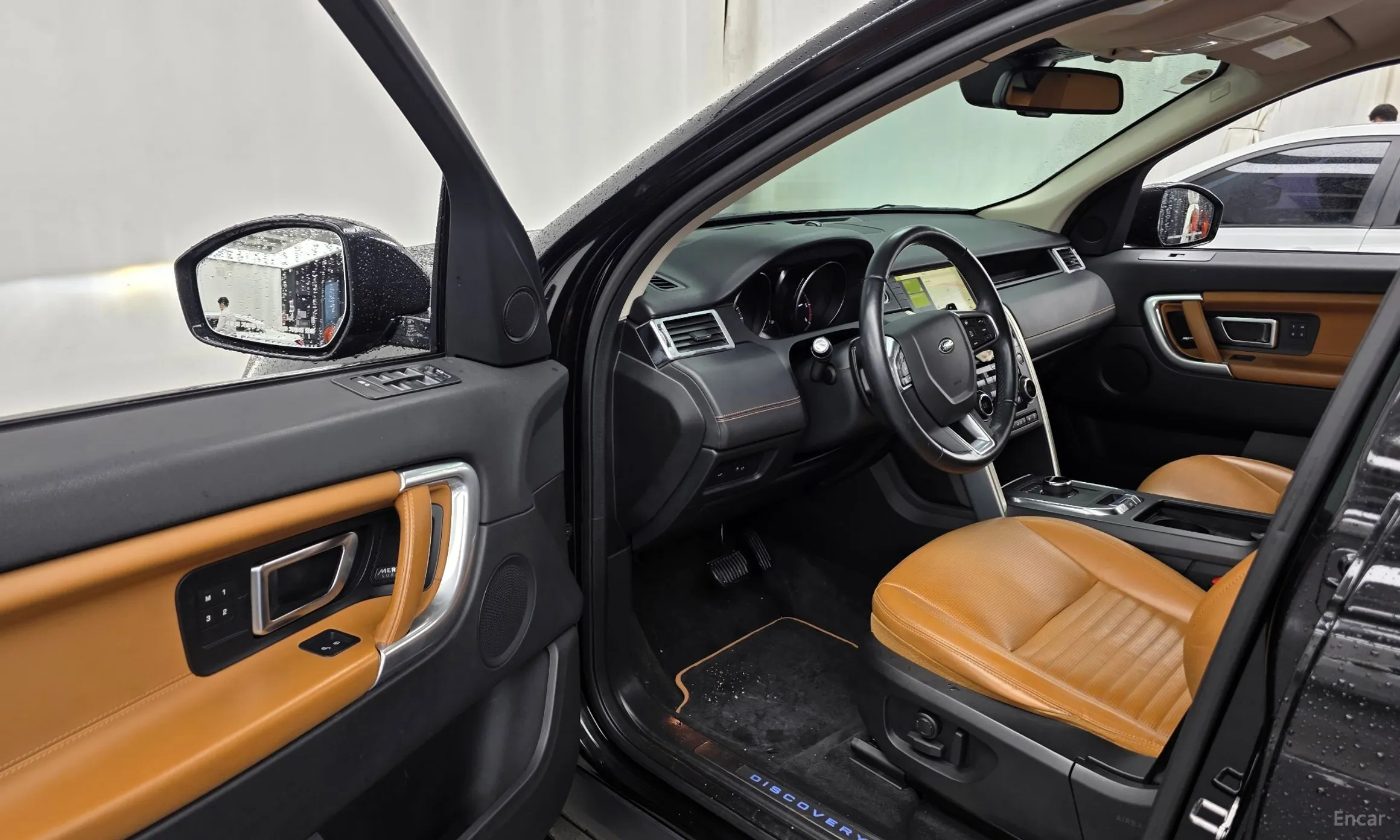 Land Rover Discovery Sports превью 10
