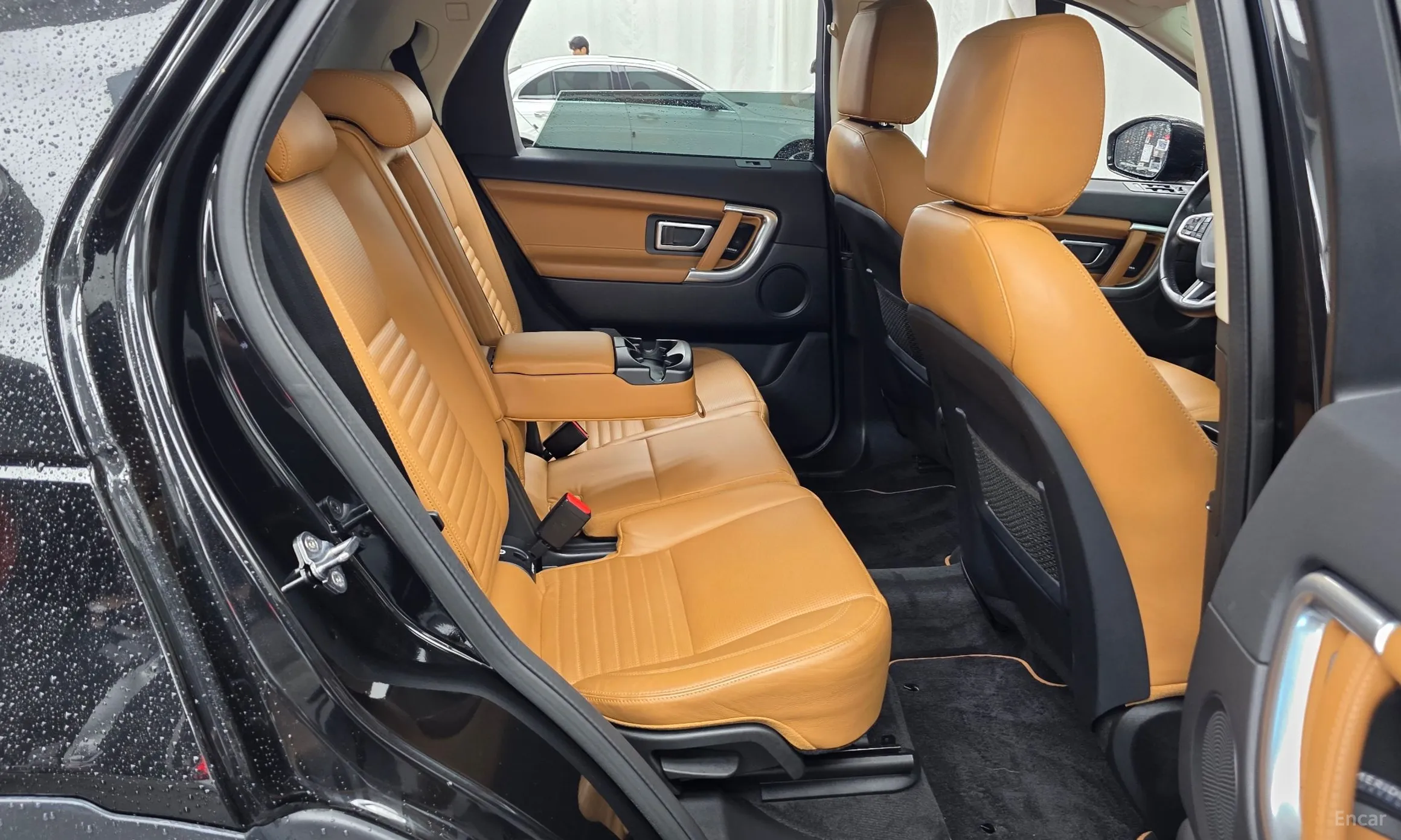 Land Rover Discovery Sports превью 12
