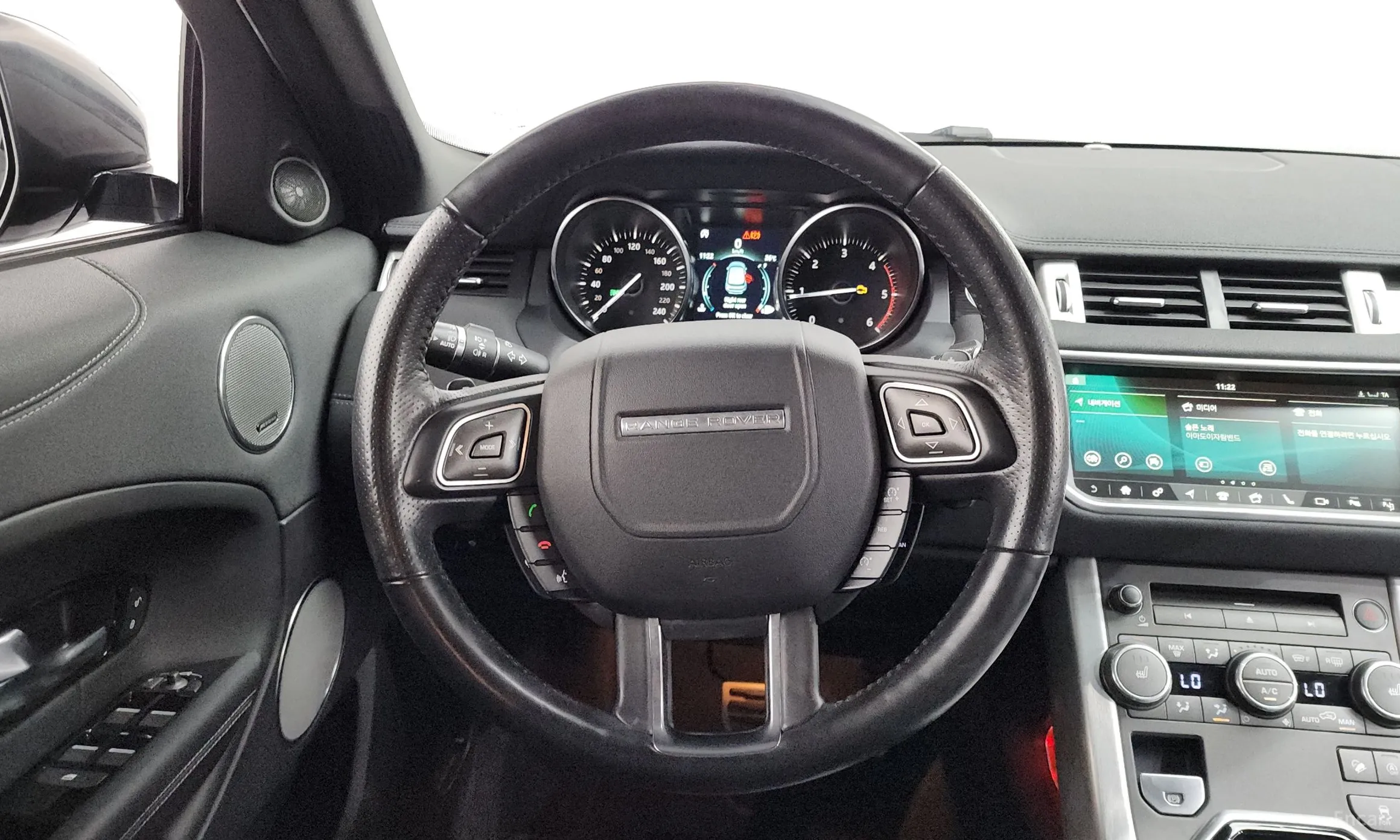 Land Rover Range Rover Evoque превью 13