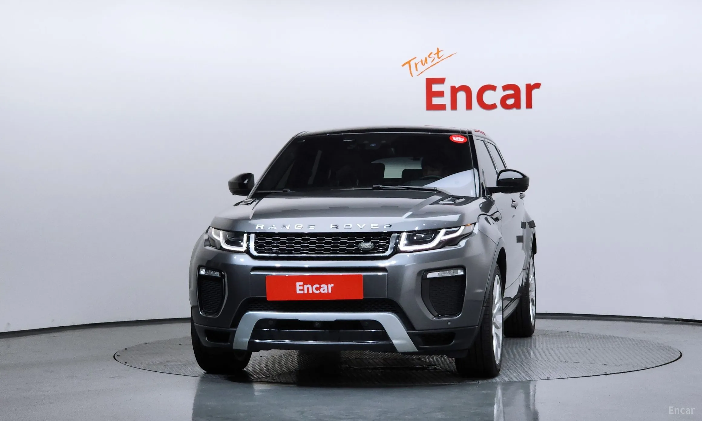 Land Rover Range Rover Evoque превью 3