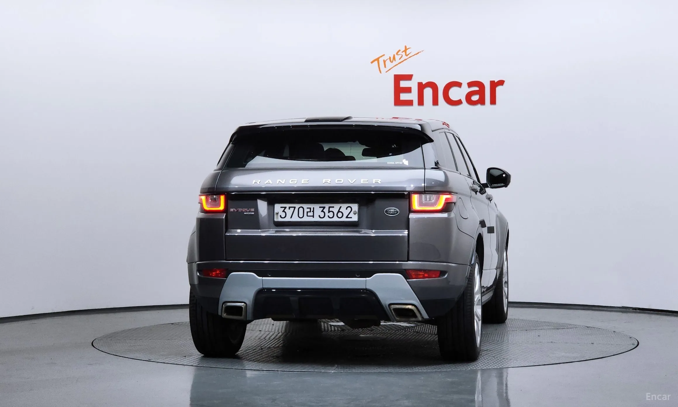 Land Rover Range Rover Evoque превью 4