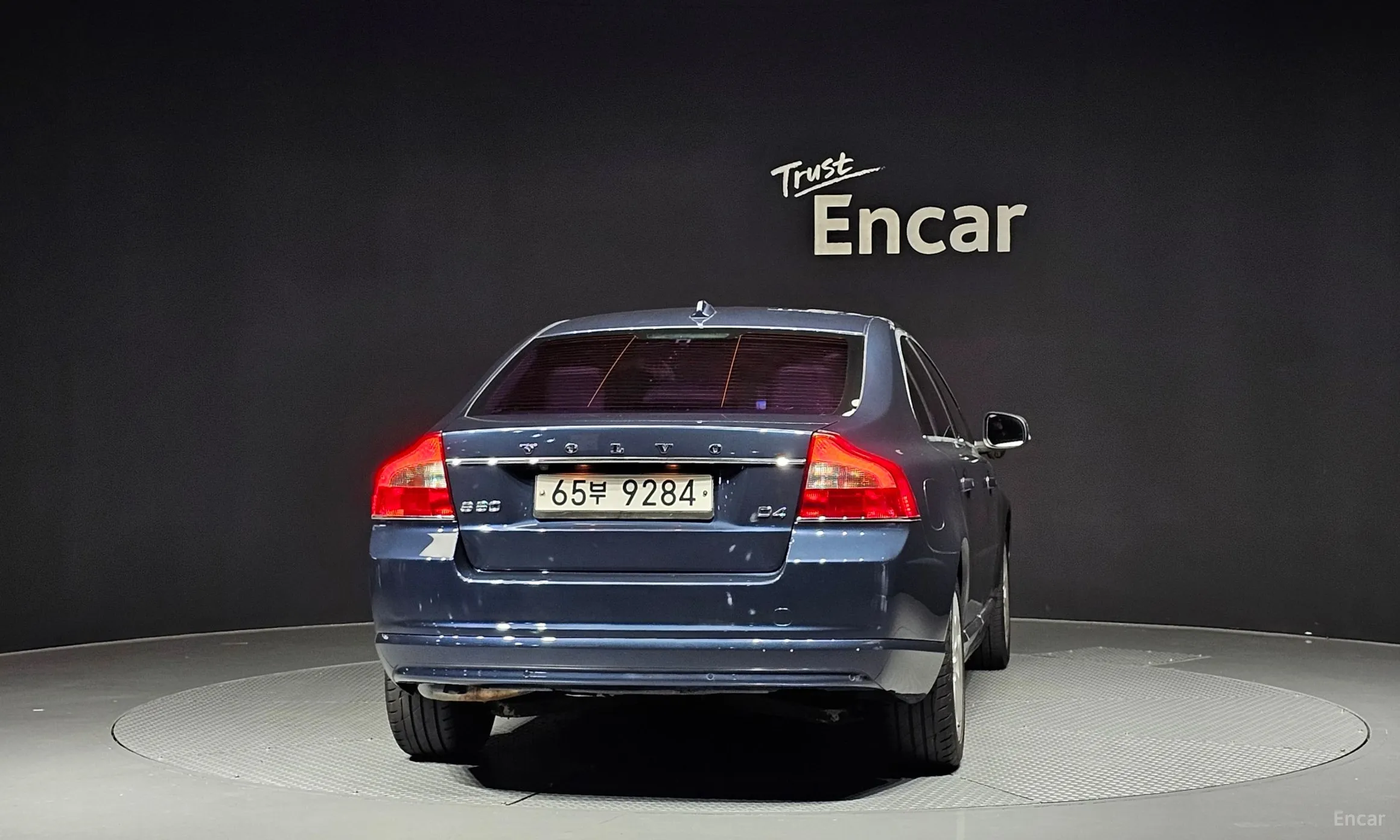 Volvo S80 превью 4