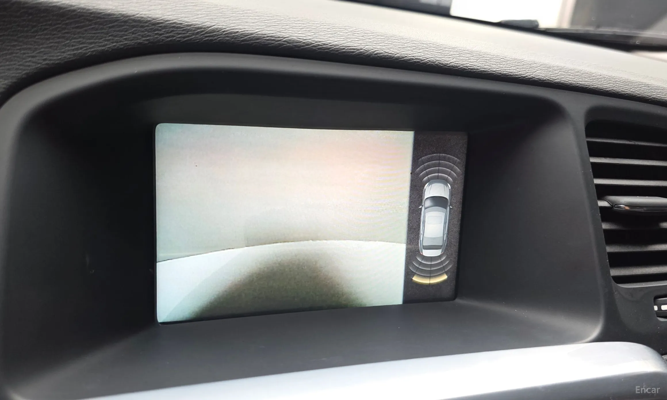 Volvo S60 превью 16