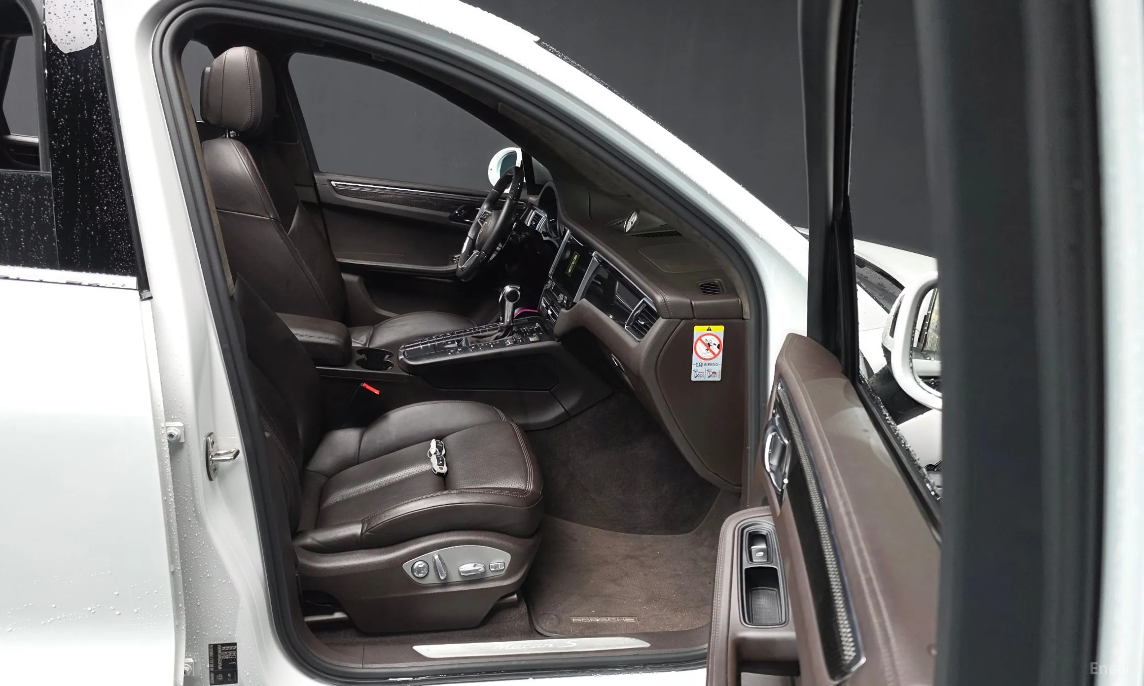Porsche Macan превью 11