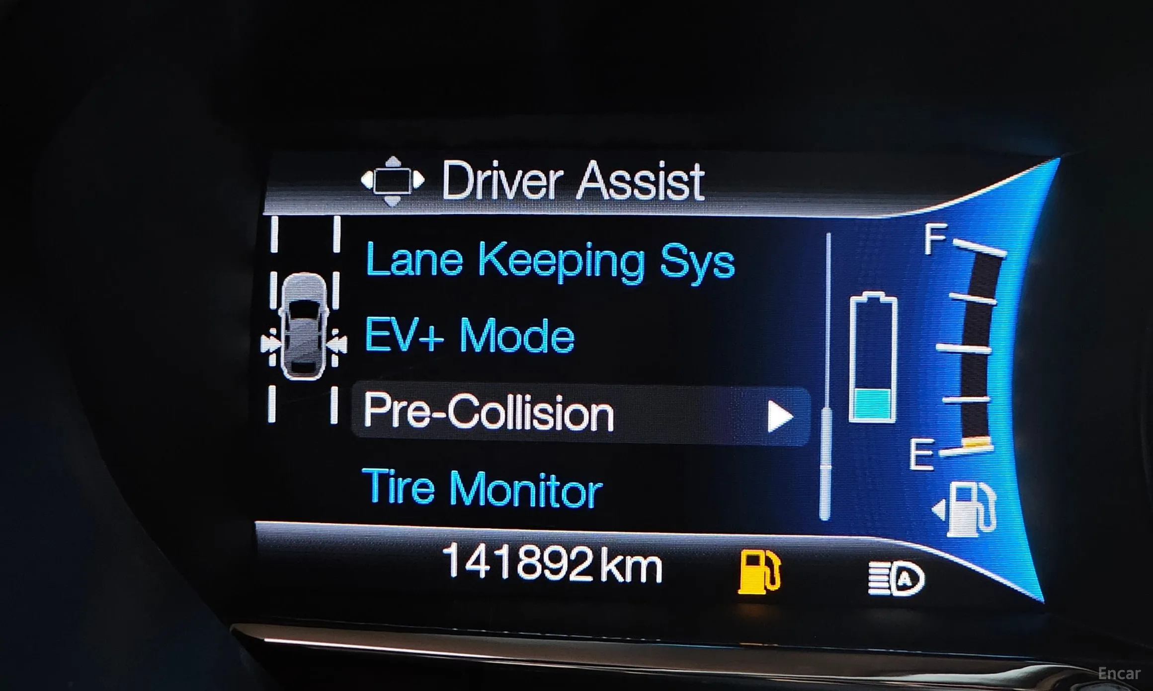 Lincoln New MKZ превью 19