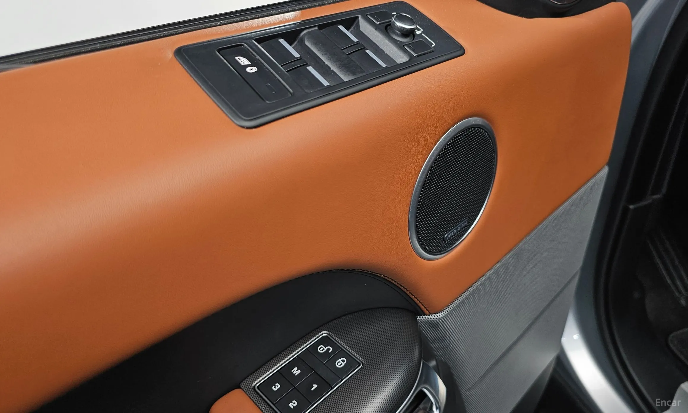 Land Rover Range Rover Sport 2nd Generation превью 20