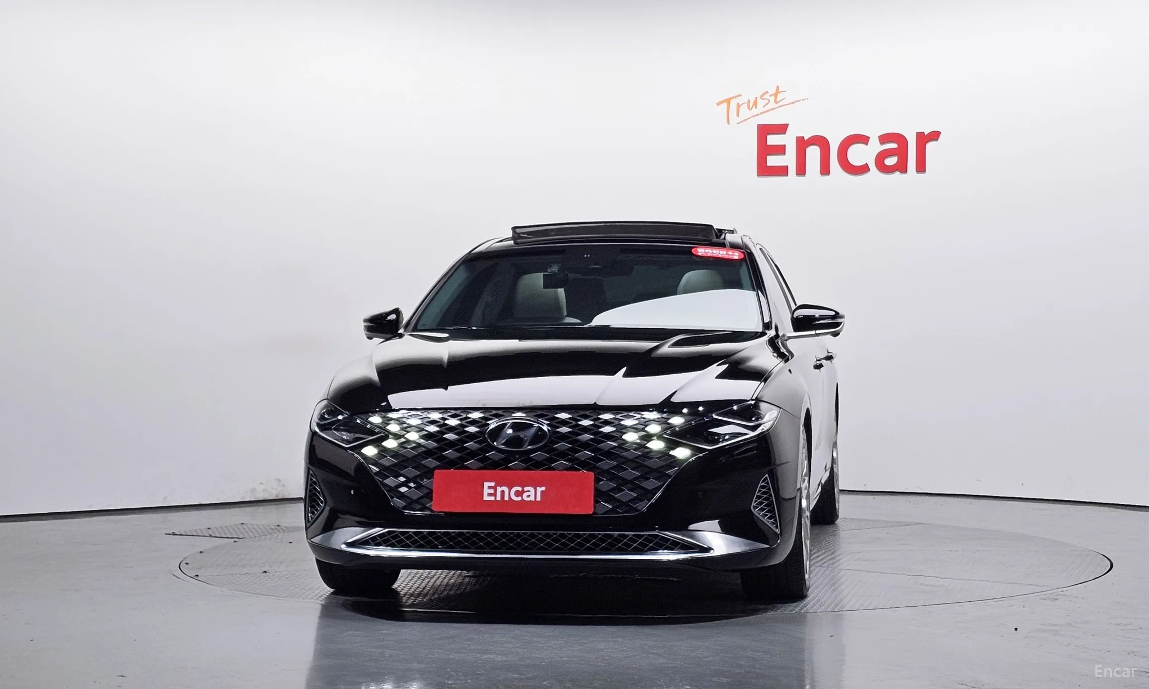 Hyundai Grandeur IG превью 3