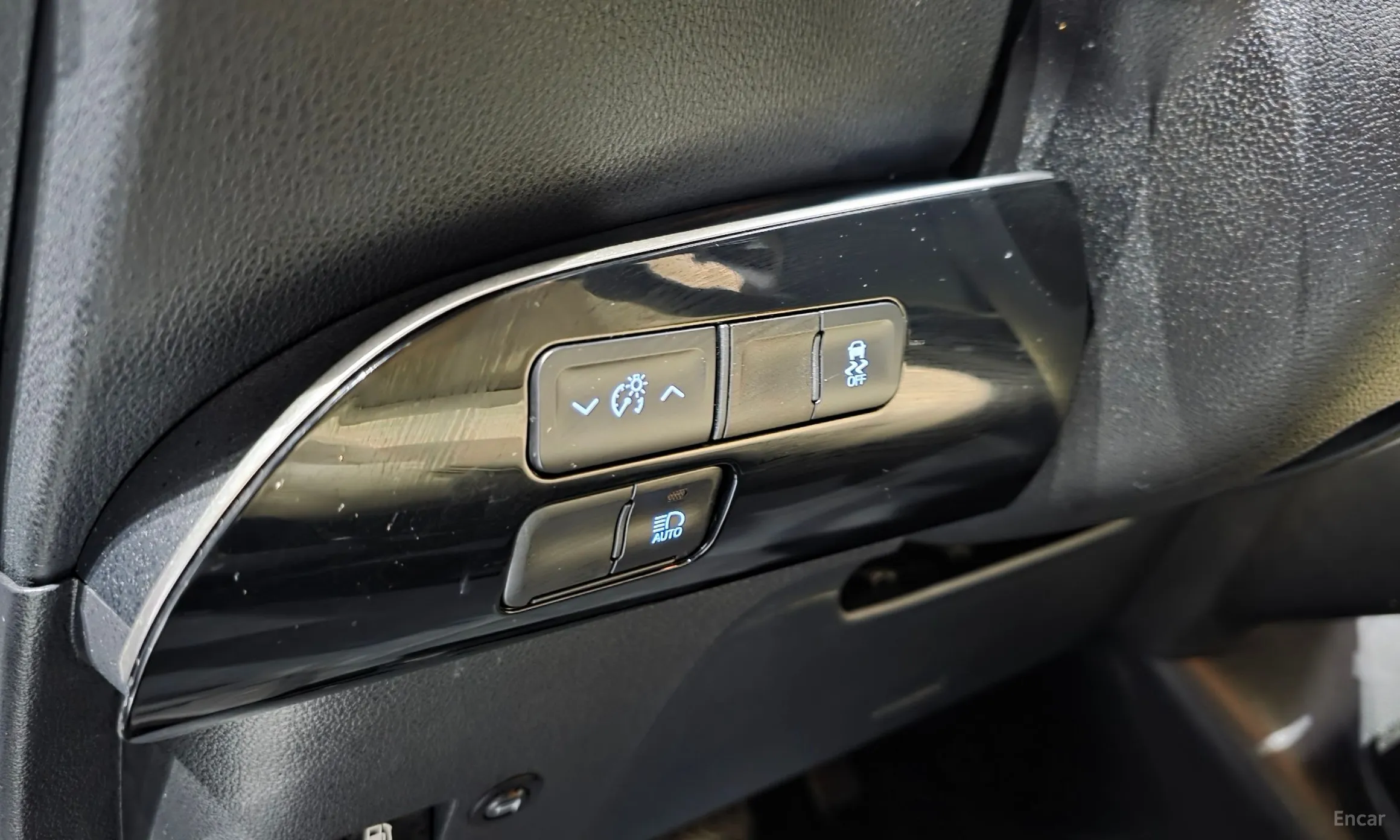 Toyota Prius 4th Generation превью 13