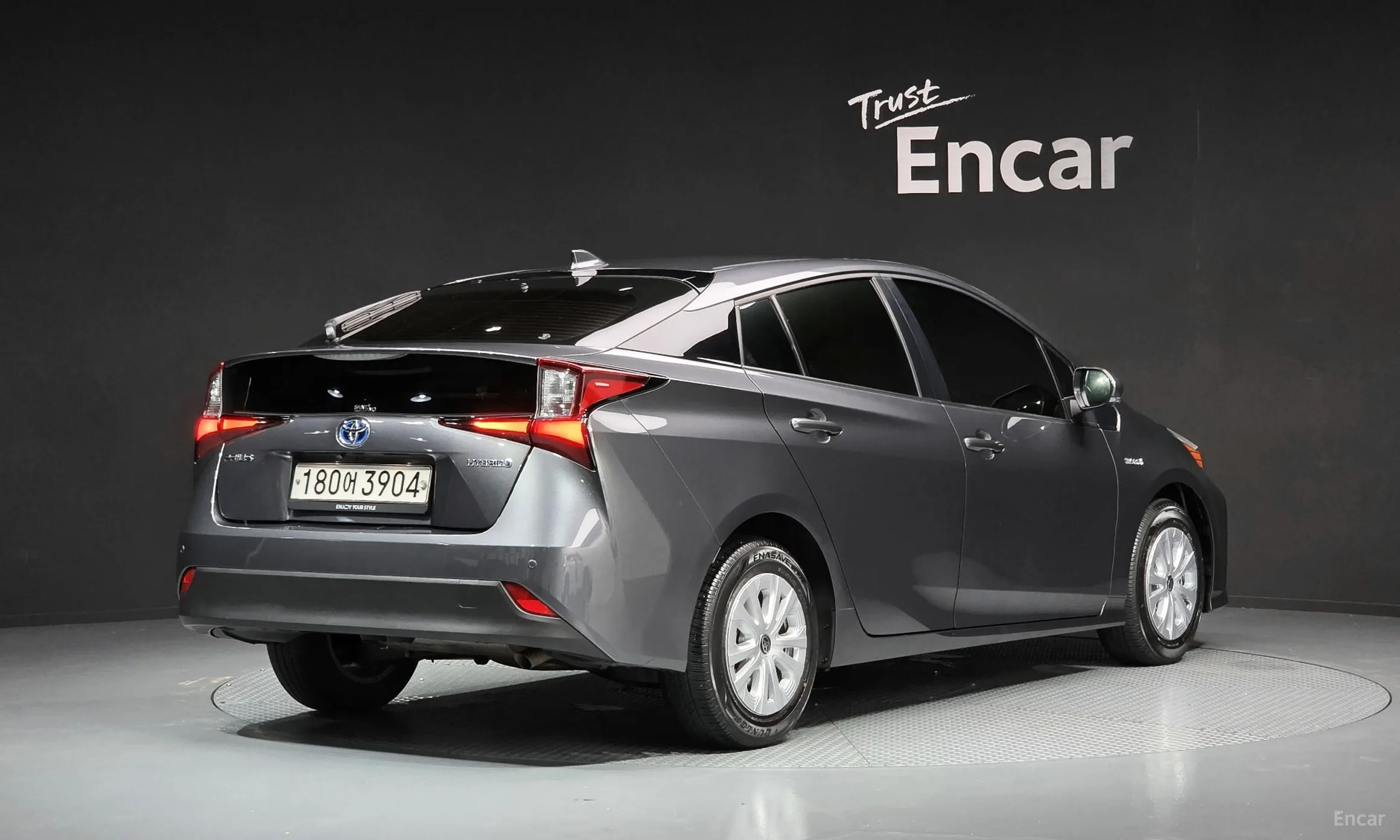 Toyota Prius 4th Generation