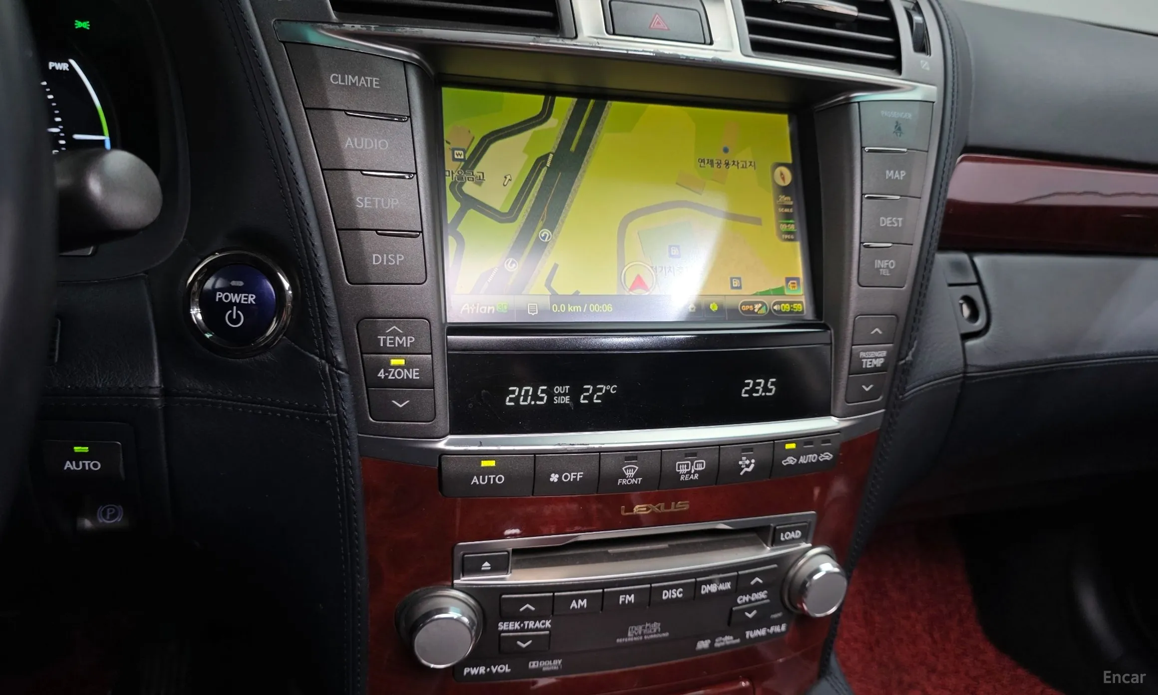 Lexus LS600hL превью 15