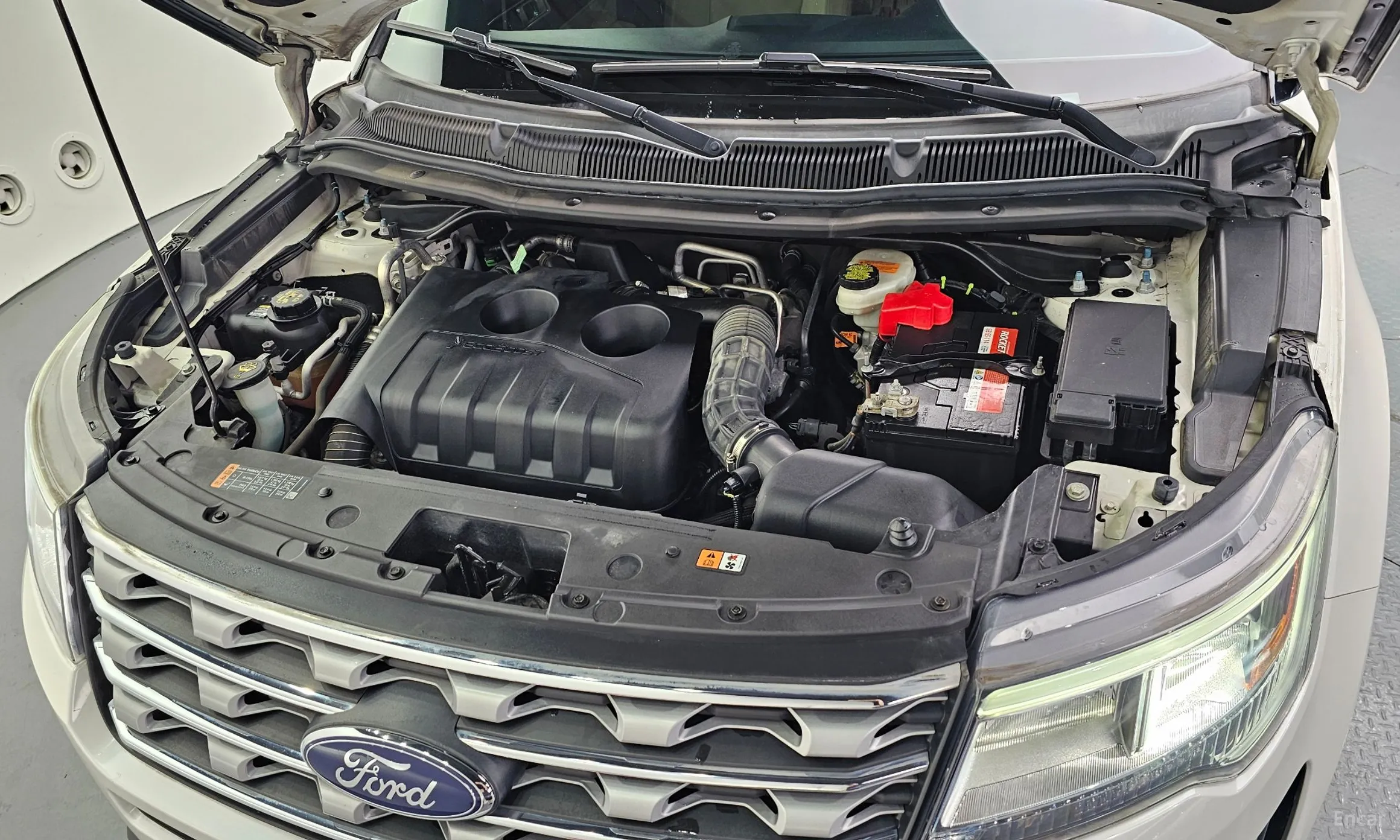 Ford Explorer превью 6