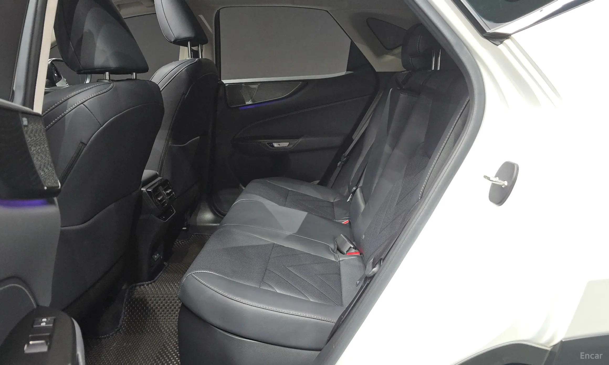 Lexus NX350h Gen 2 превью 12