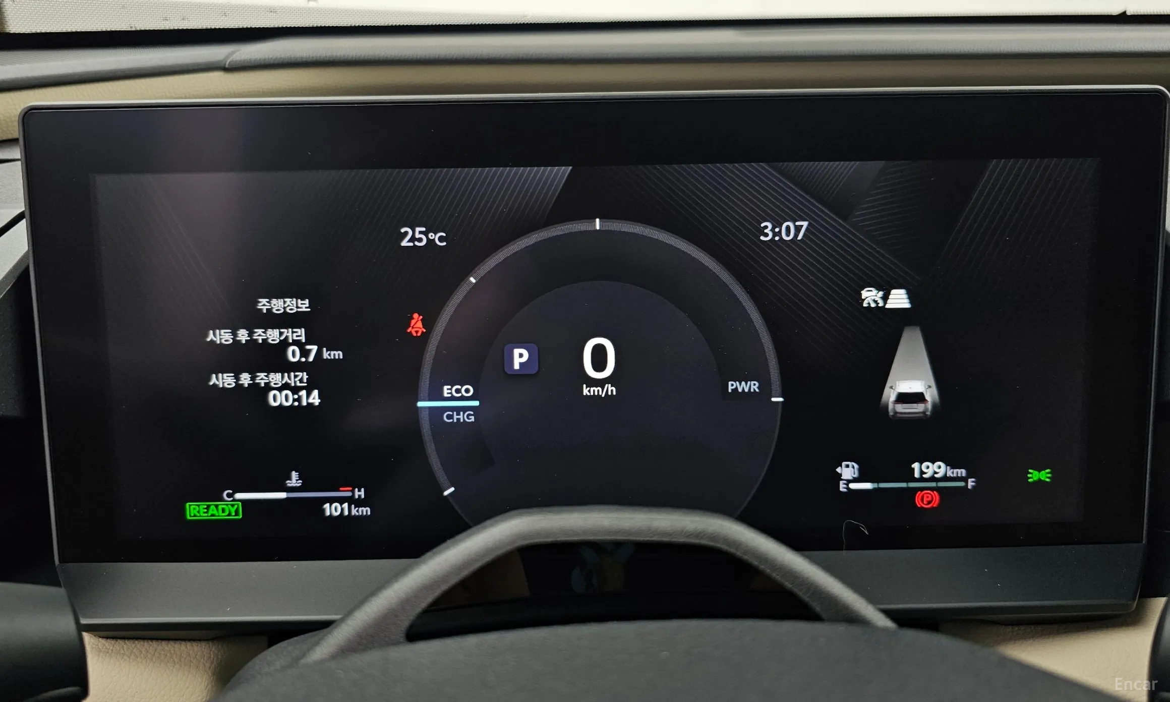Toyota RAV4 6th Generation превью 8