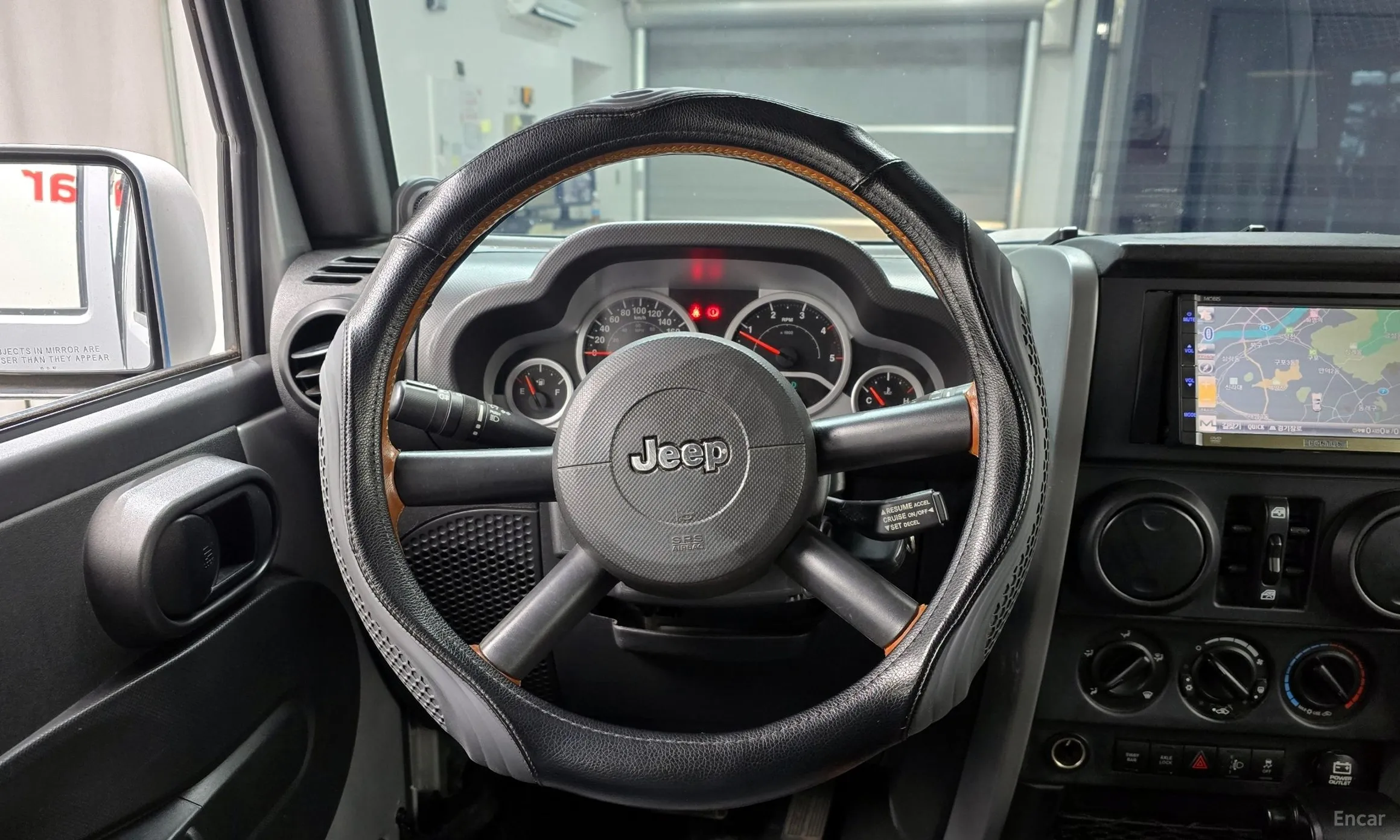 Jeep Wrangler (JK) превью 14