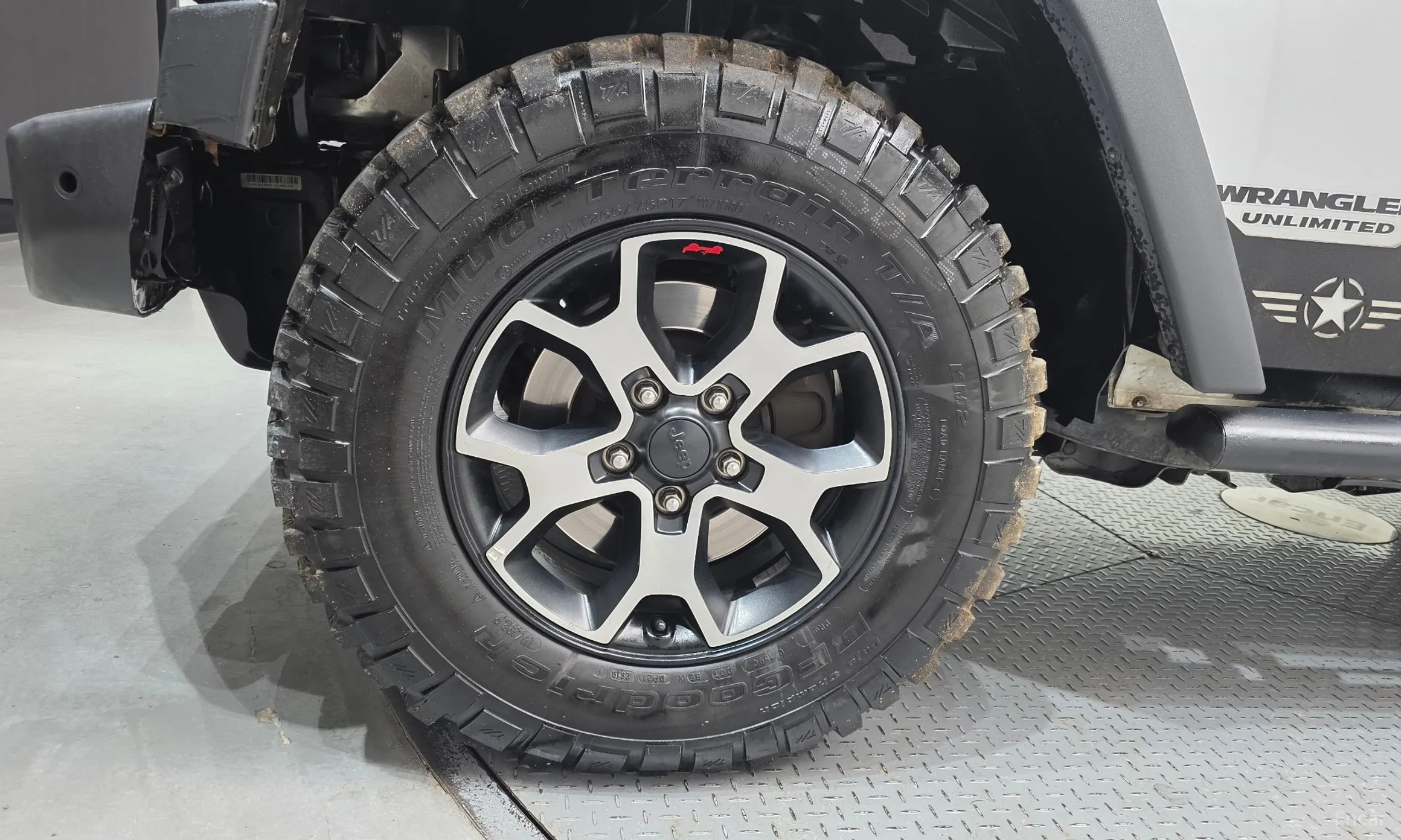 Jeep Wrangler (JK) превью 5
