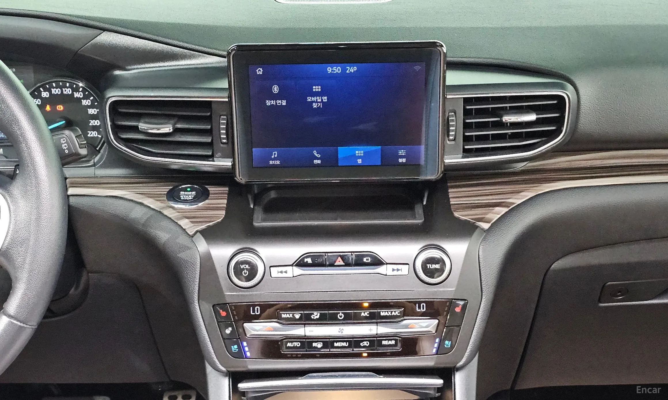 Ford Explorer 6th Generation превью 14
