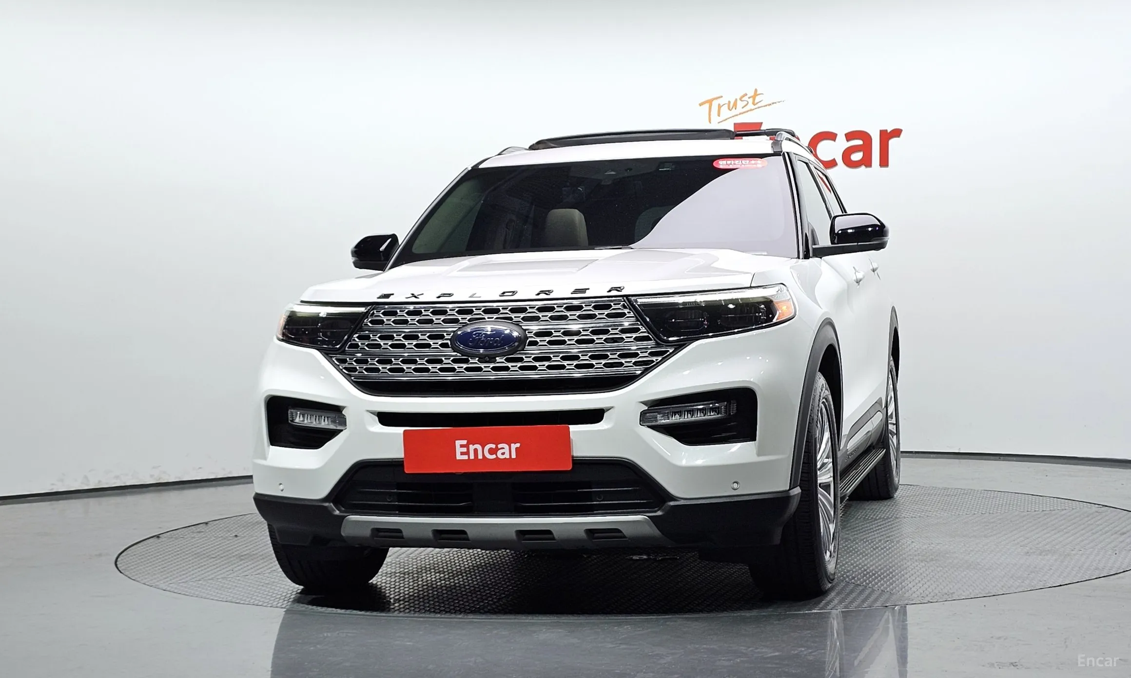 Ford Explorer 6th Generation превью 3