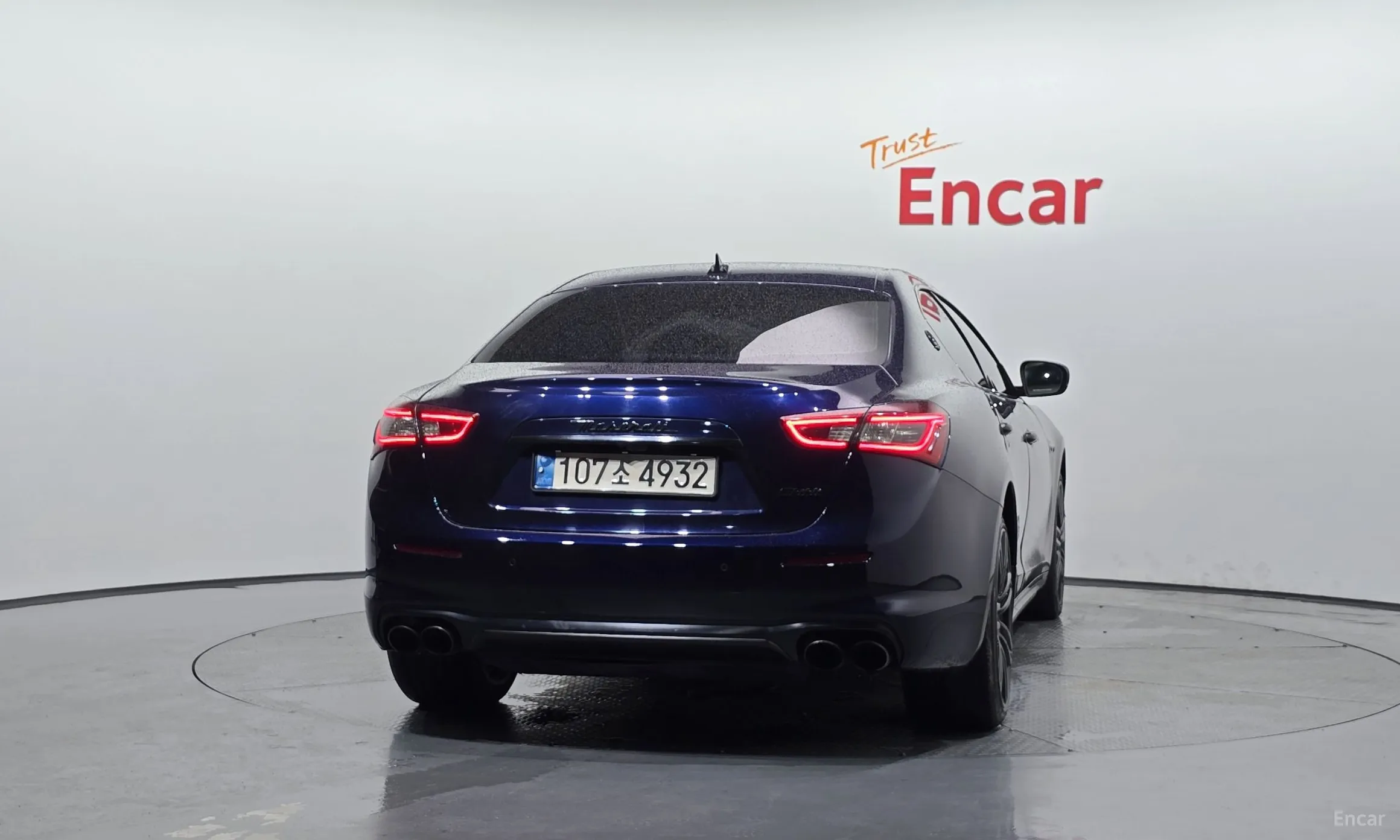 Maserati Ghibli превью 4