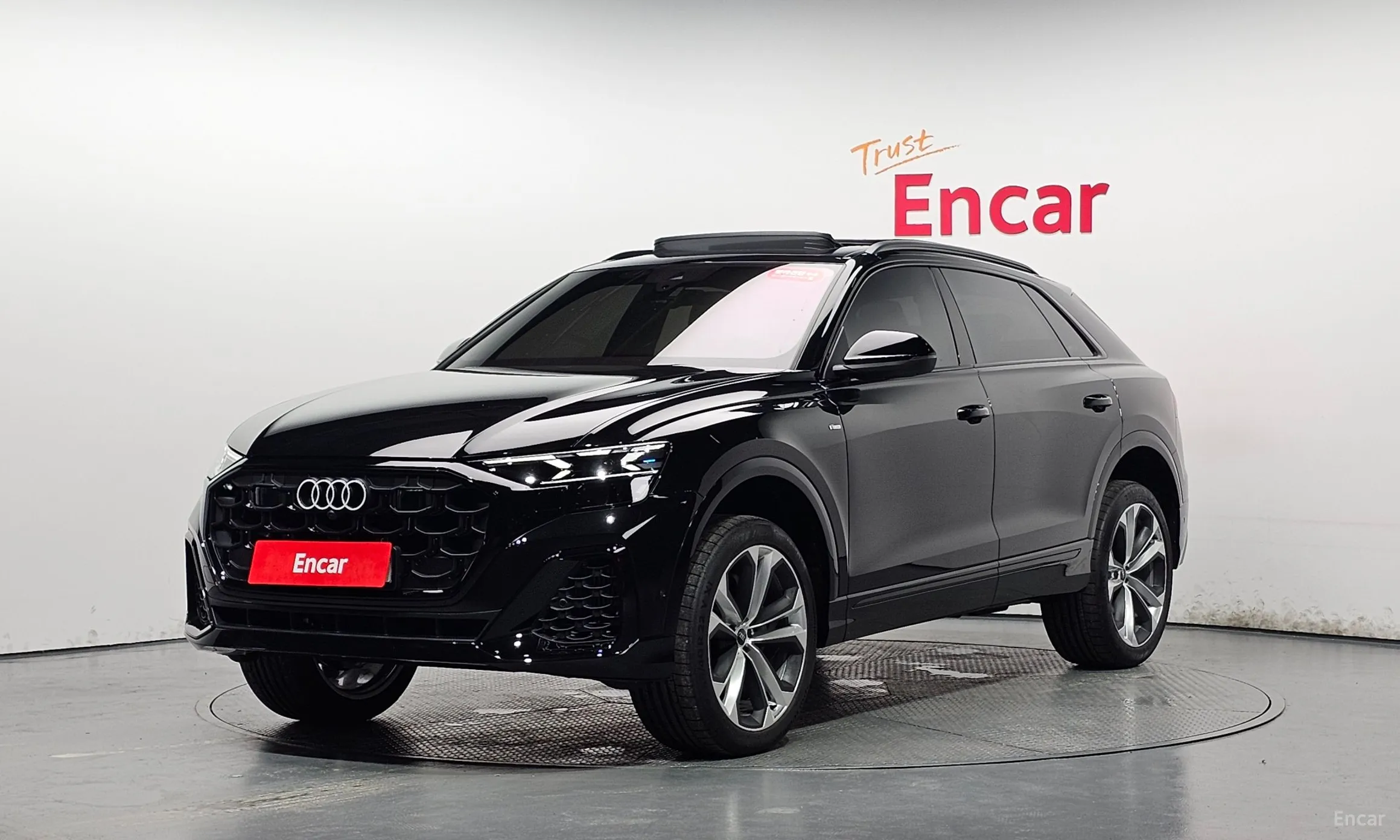 Audi Q8 (4M)
