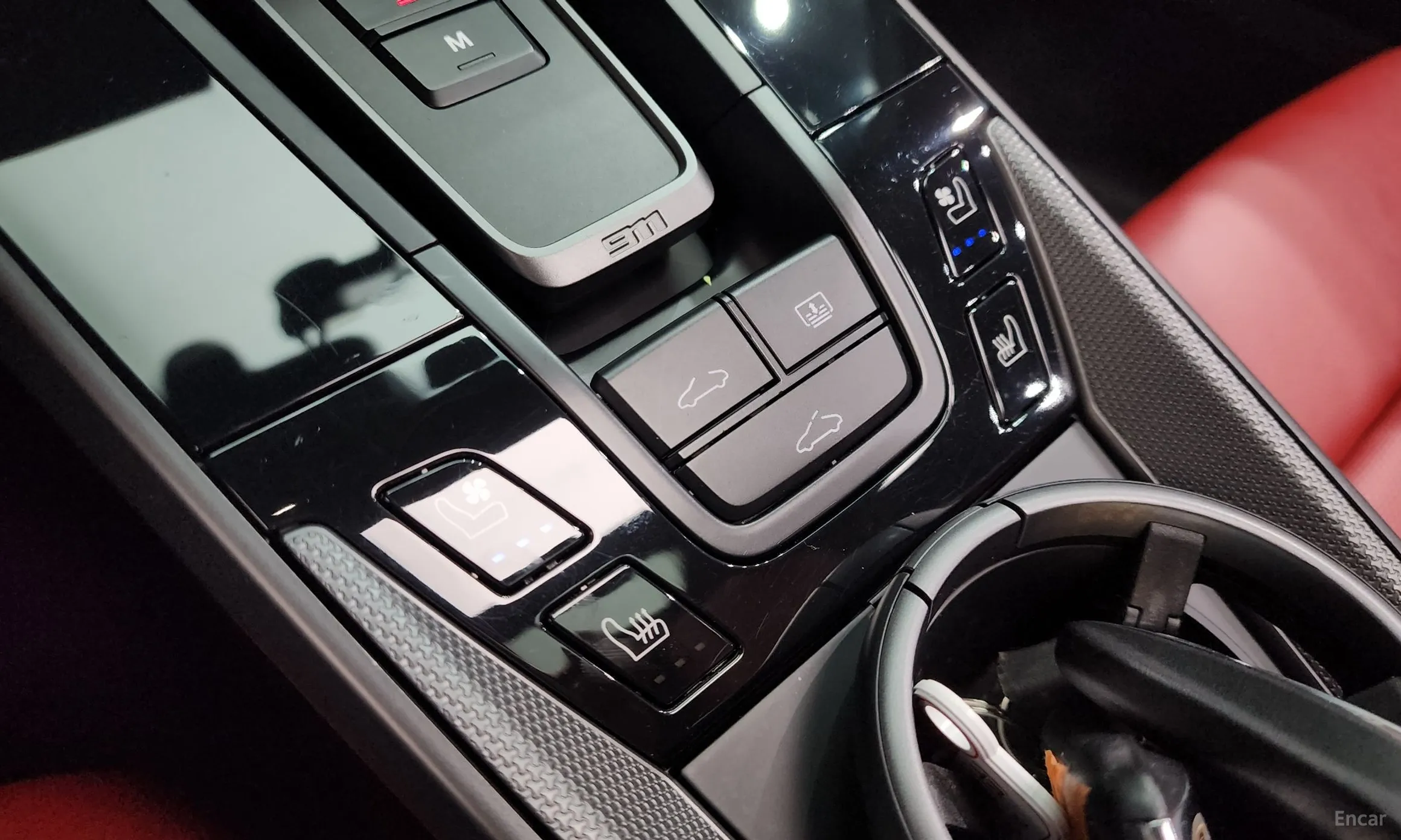 Porsche 911 (992) превью 15