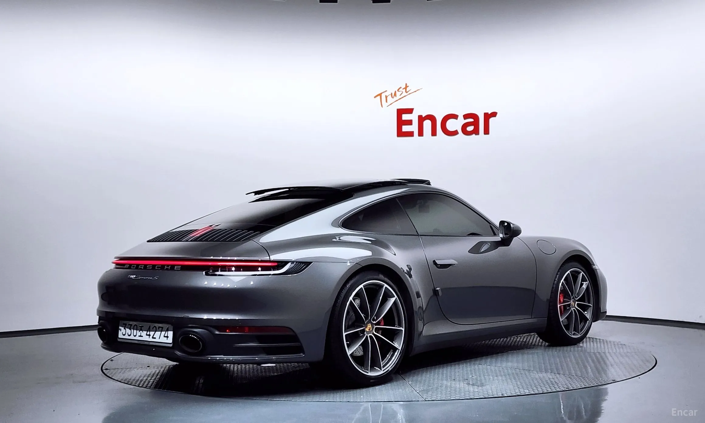Porsche 911 (992)