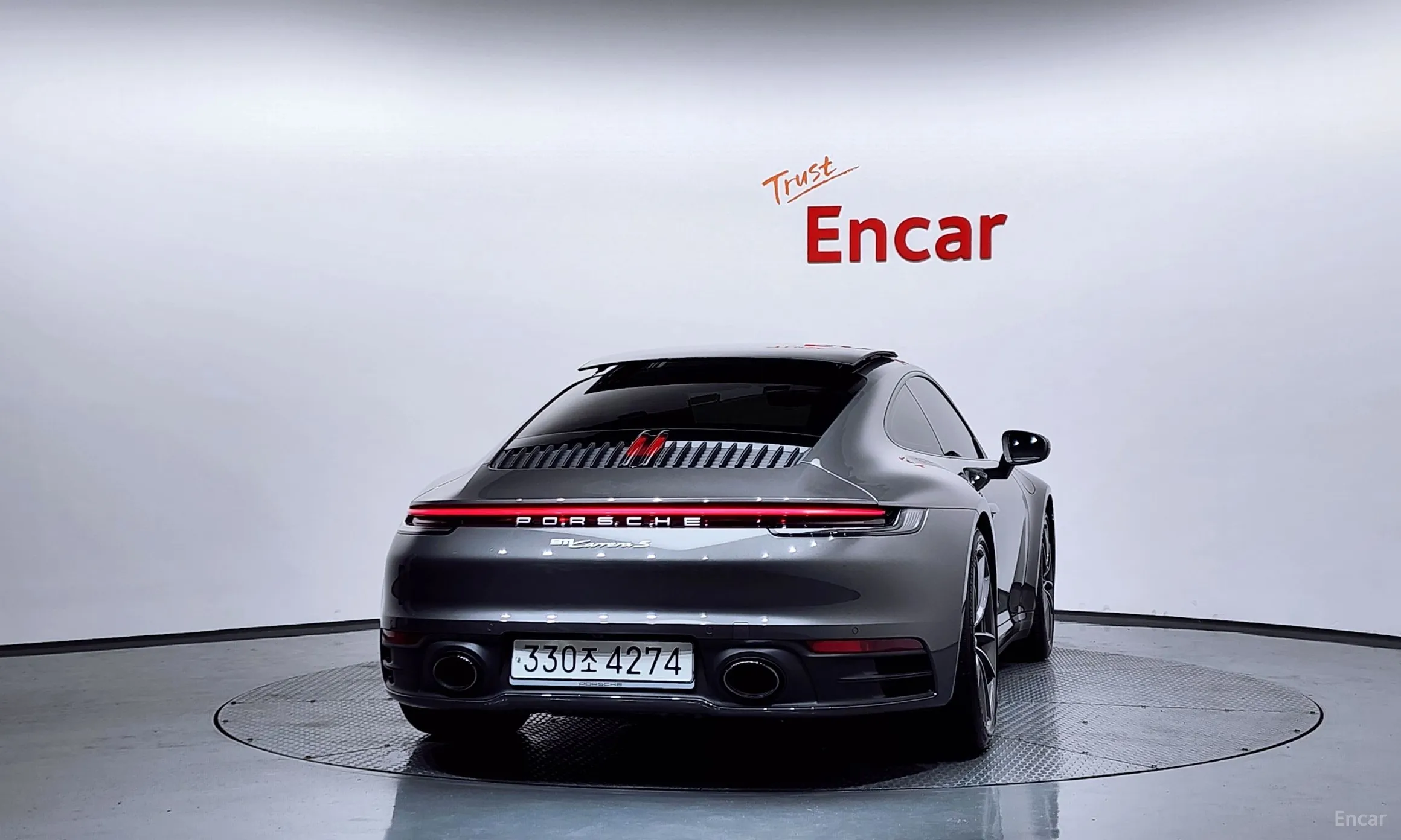 Porsche 911 (992) превью 4