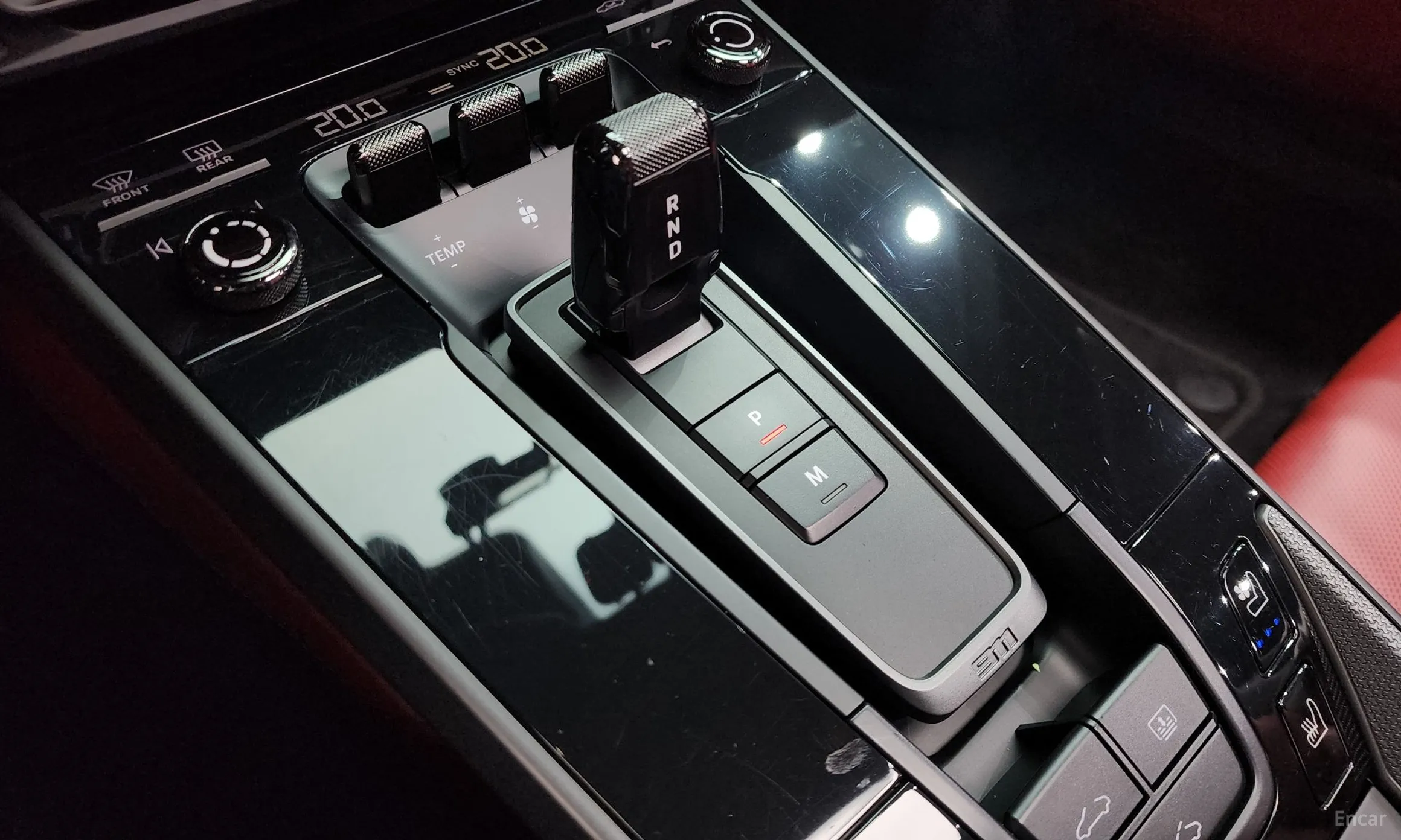 Porsche 911 (992) превью 9