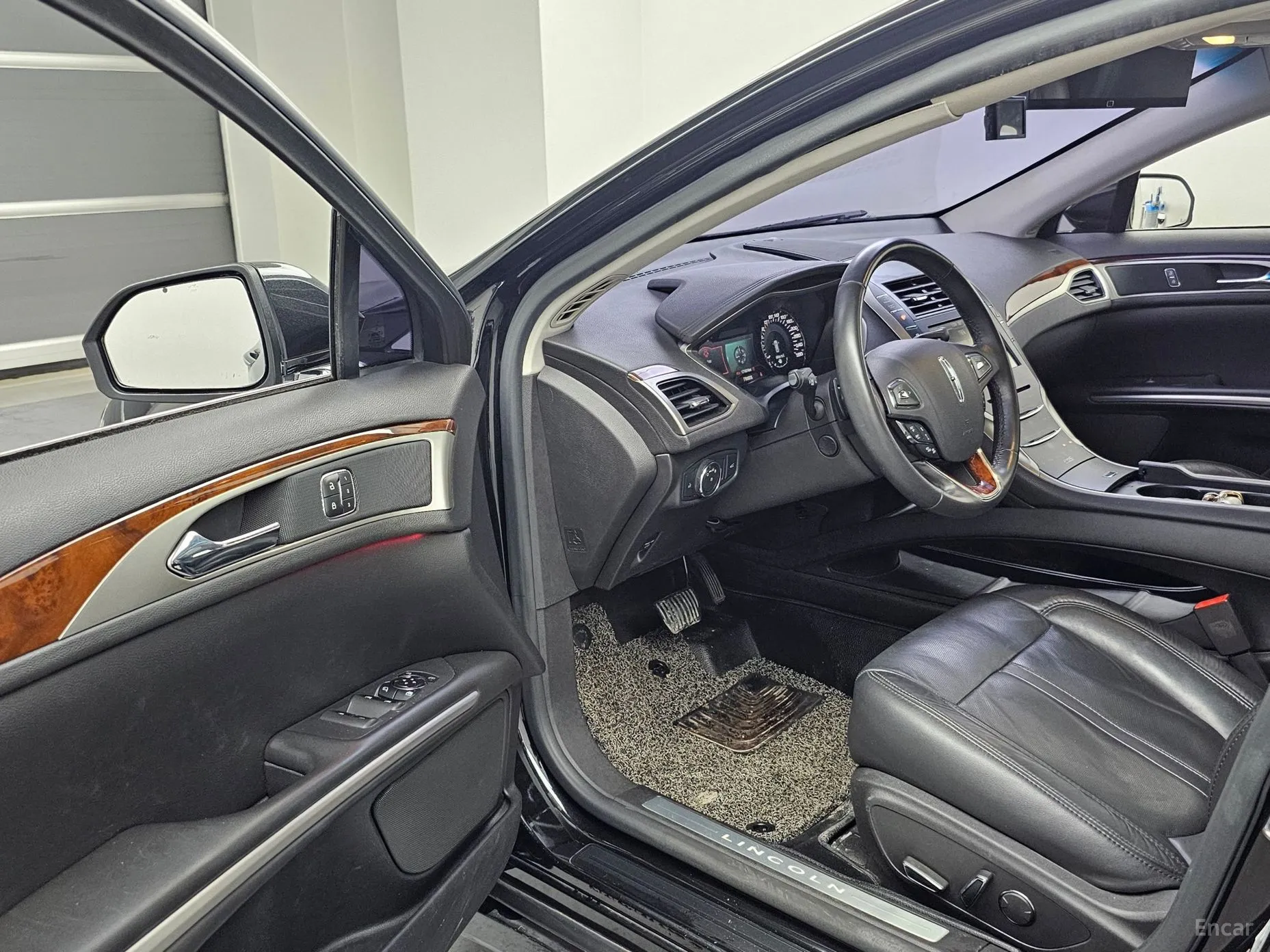 Lincoln New MKZ превью 11
