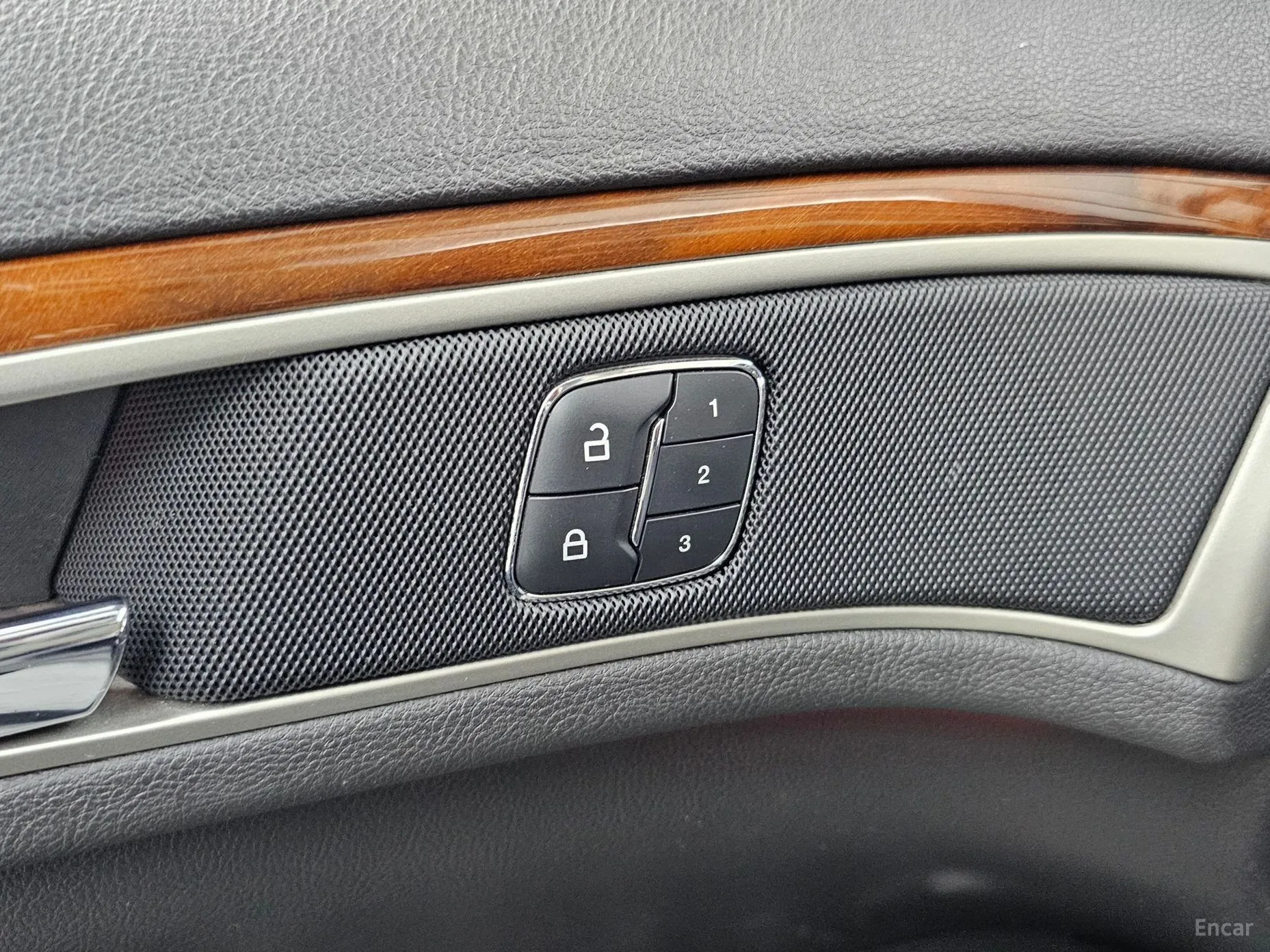 Lincoln New MKZ превью 17