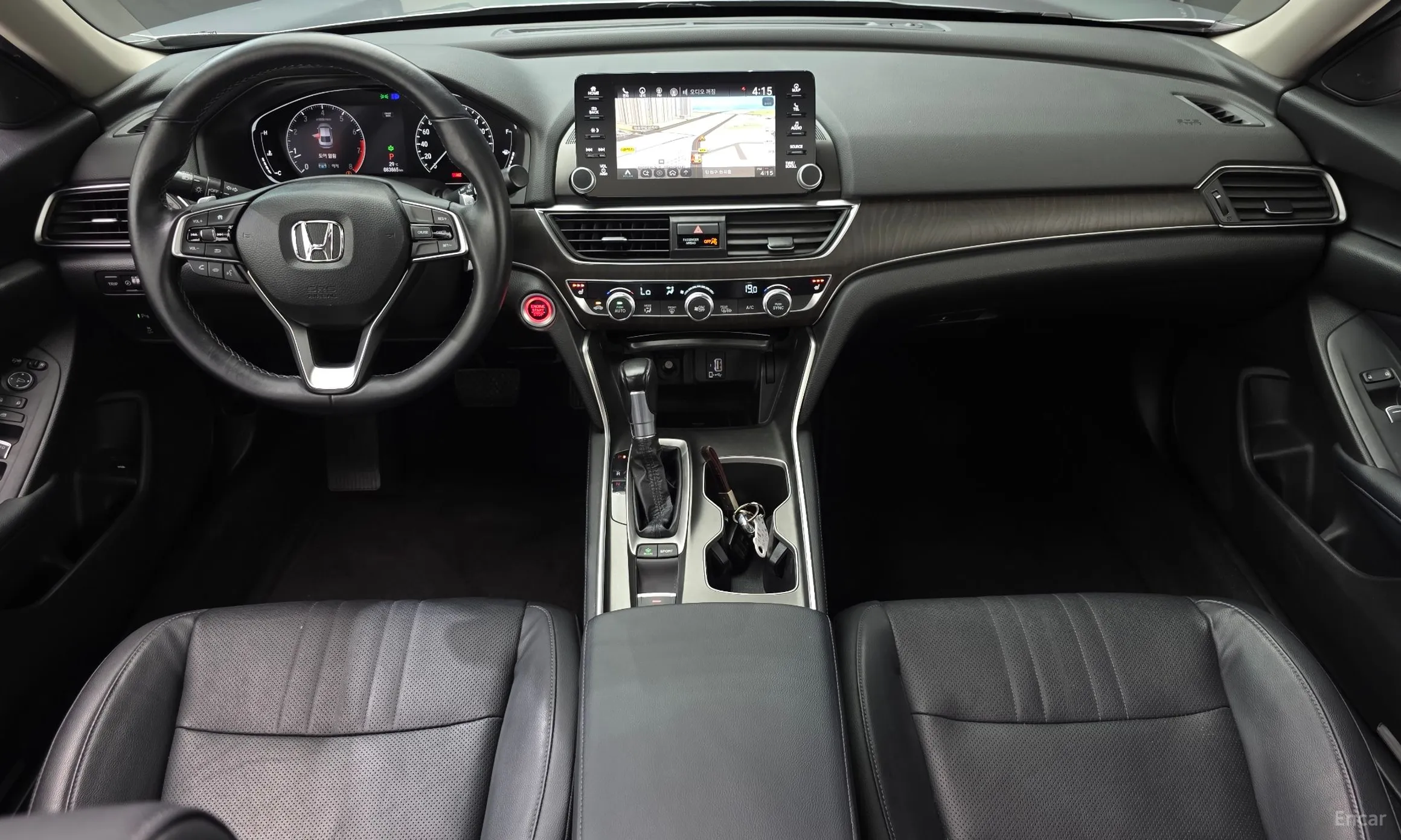 Honda Accord 10th Generation превью 7